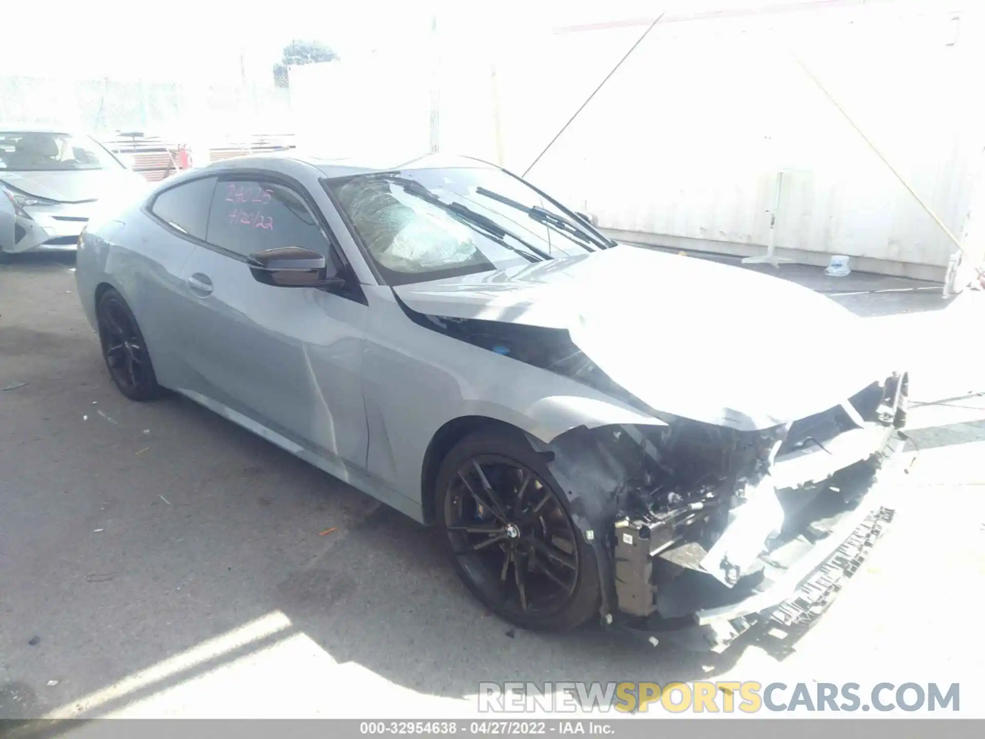 1 Photograph of a damaged car WBA83AP02NCH78067 BMW 4 SERIES 2022