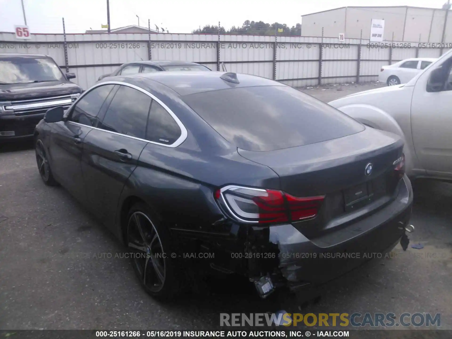 3 Photograph of a damaged car WBA4J1C51KBM12511 BMW 430I 2019