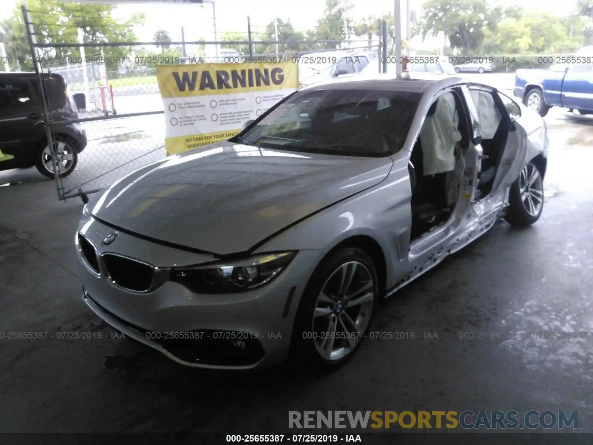 2 Photograph of a damaged car WBA4J1C54KBM13426 BMW 430I 2019