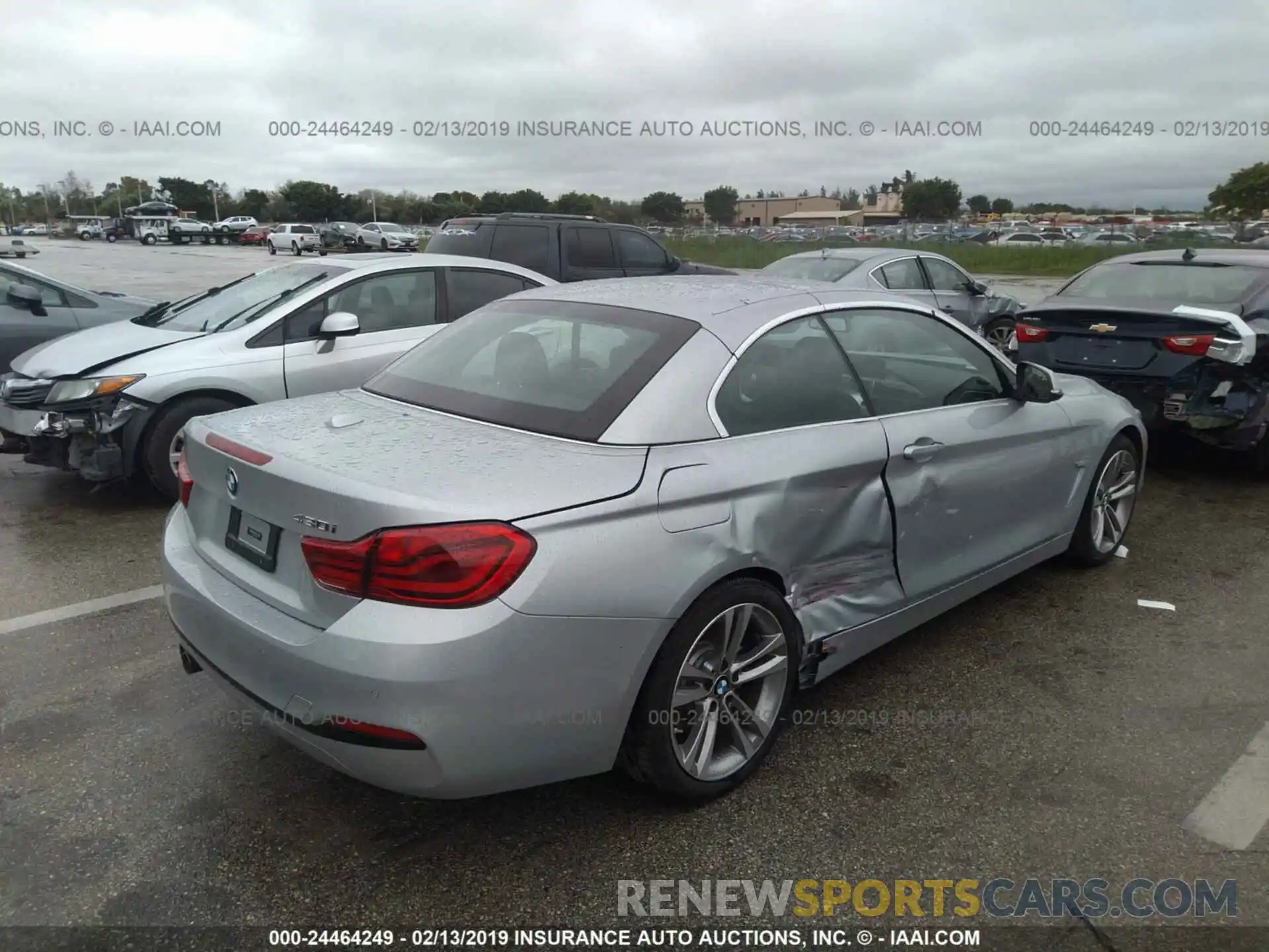 4 Photograph of a damaged car WBA4Z1C56KEE51752 BMW 430I 2019