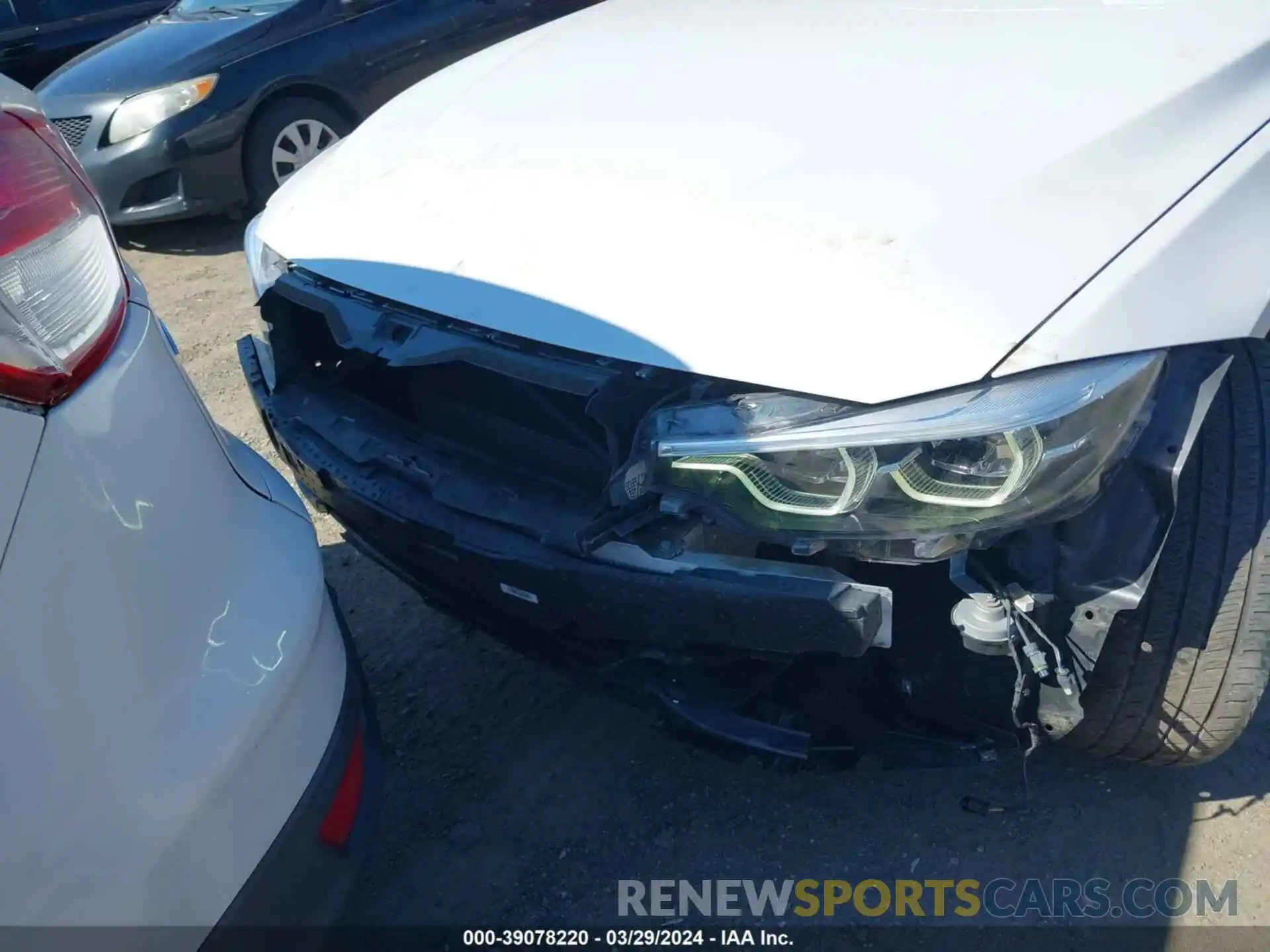 6 Photograph of a damaged car WBA4Z3C08L5N35747 BMW 430I 2020