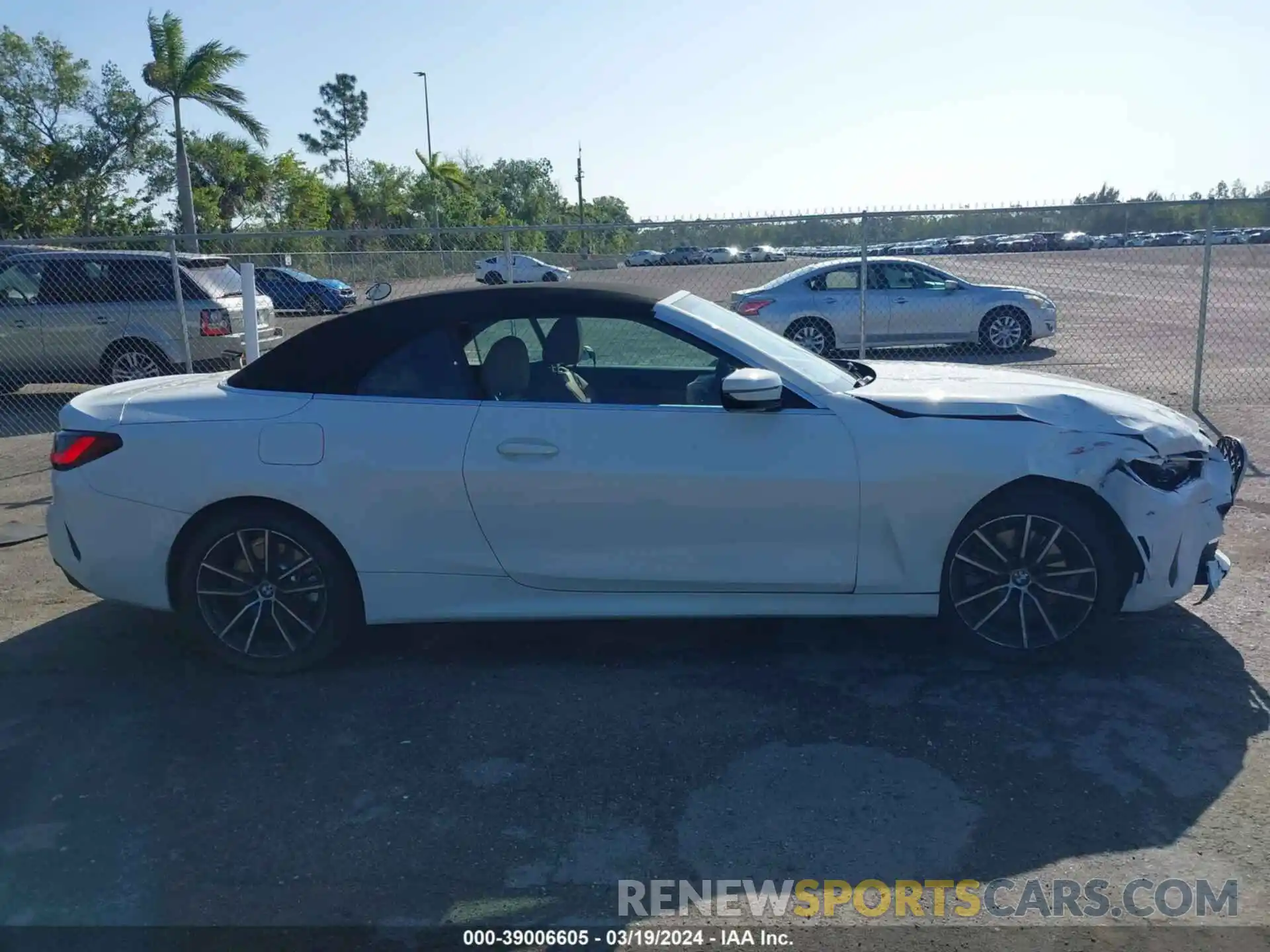 13 Photograph of a damaged car WBA23AT00NCK07220 BMW 430I 2022