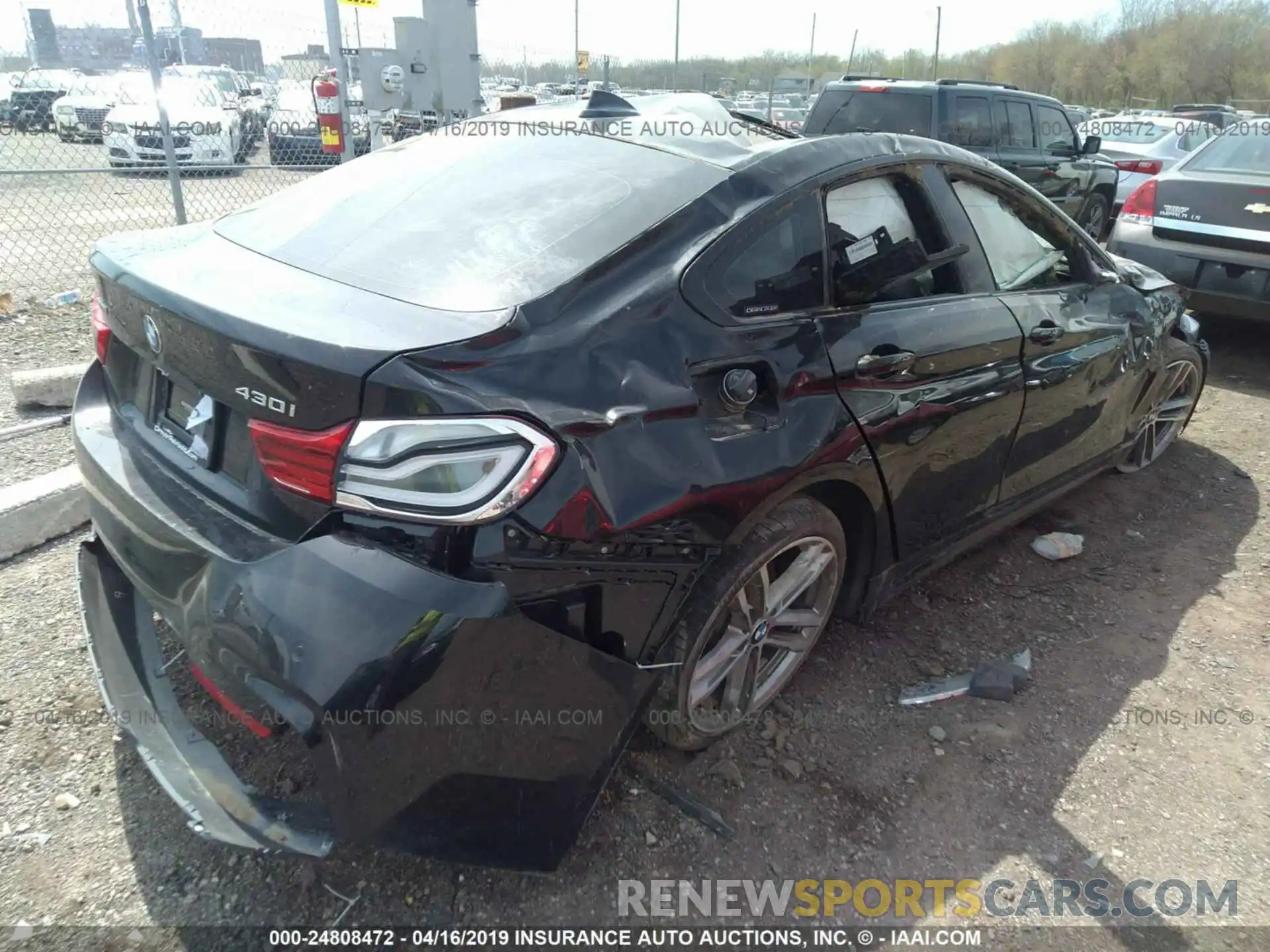 4 Photograph of a damaged car WBA4J3C57KBL06432 BMW 430XI 2019