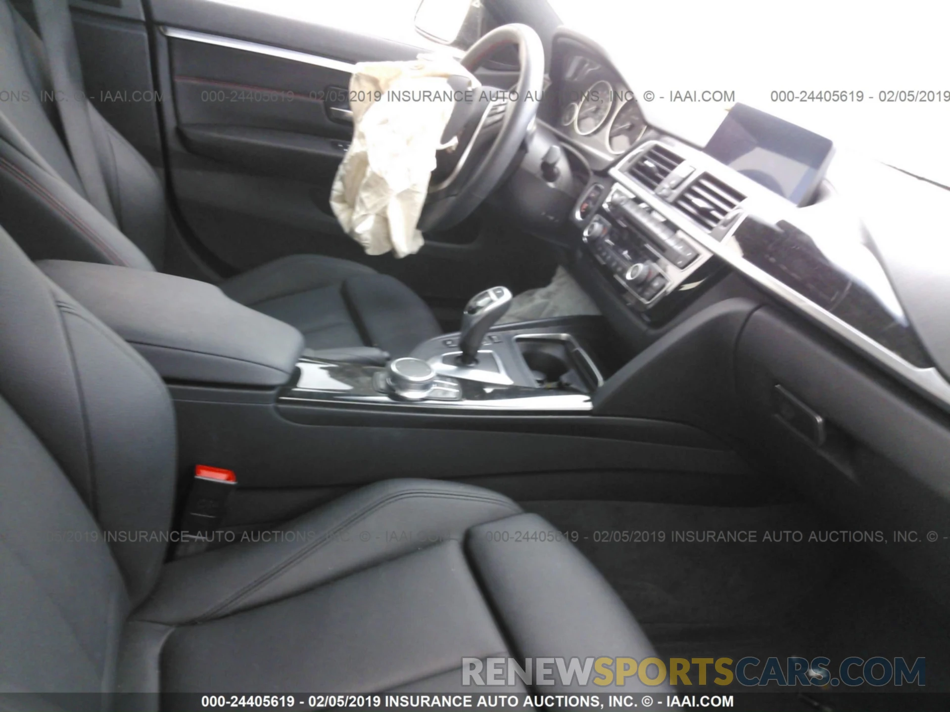 5 Photograph of a damaged car WBA4J3C5XKBL05372 BMW 430XI 2019