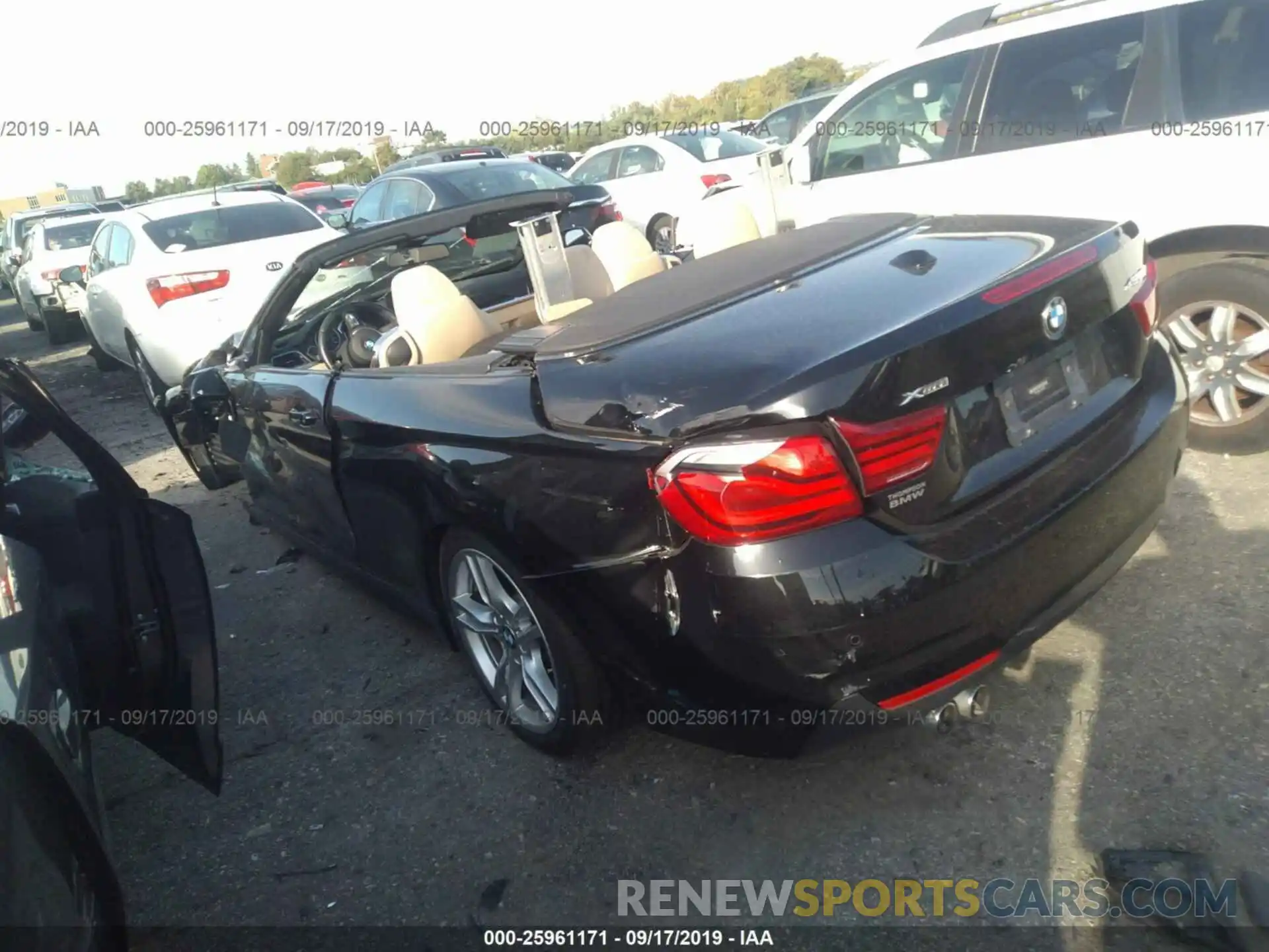 3 Photograph of a damaged car WBA4Z3C55KEC58388 BMW 430XI 2019