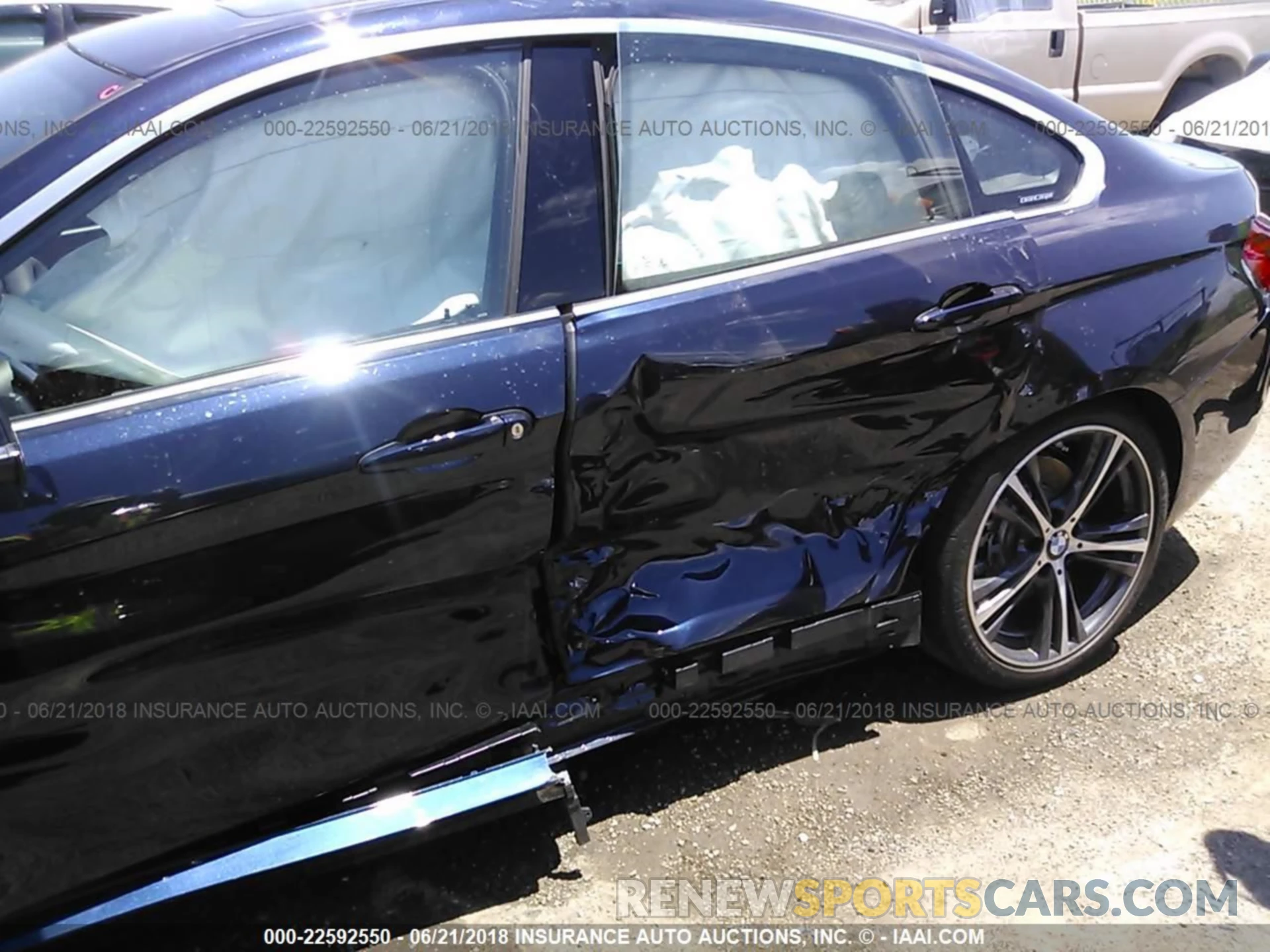 6 Photograph of a damaged car WBA4J5C54KBM65050 Bmw 440i 2019