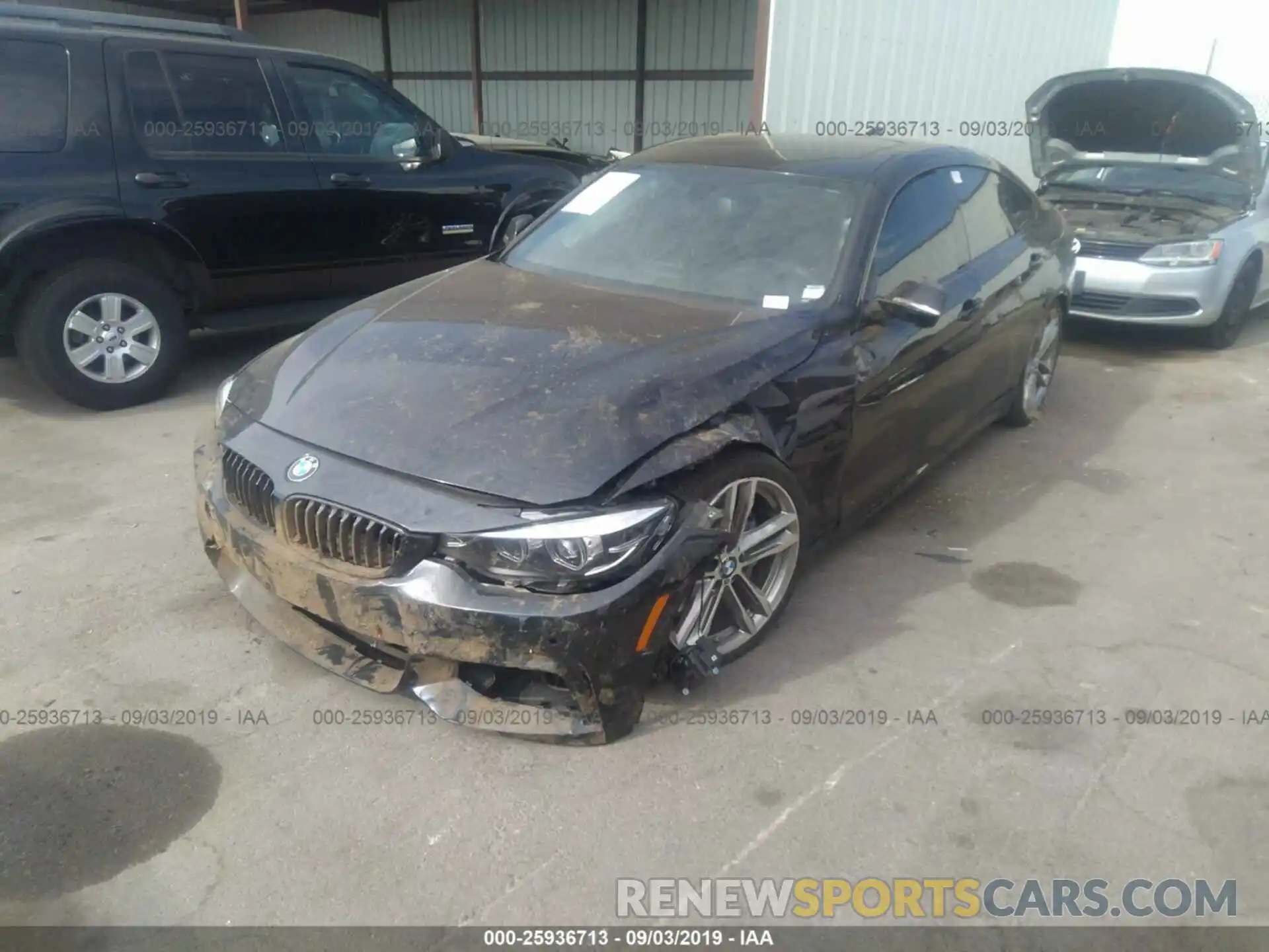 2 Photograph of a damaged car WBA4J5C56KBM66068 BMW 440I 2019