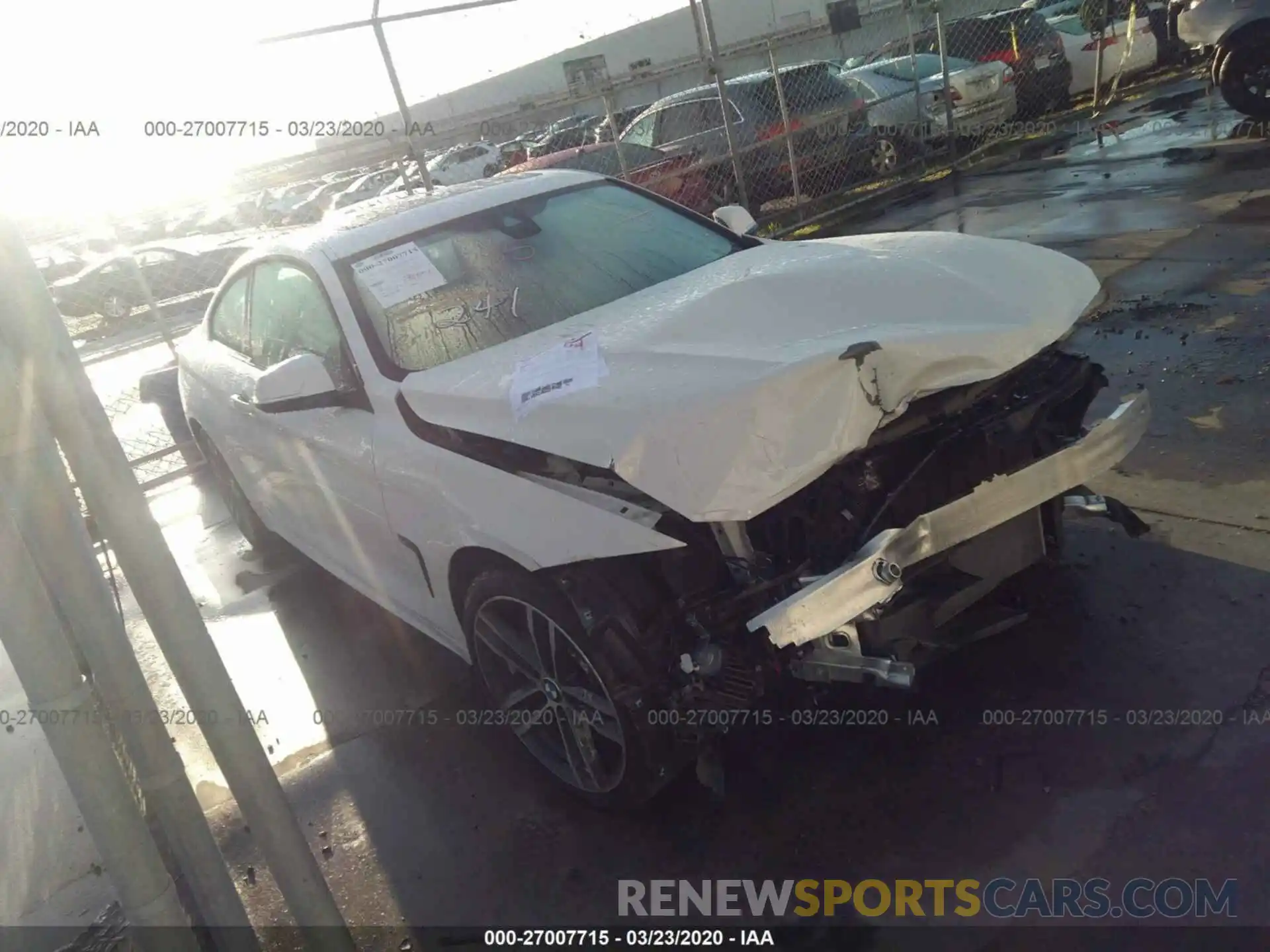 1 Photograph of a damaged car WBA4W7C52KAG52504 BMW 440I 2019