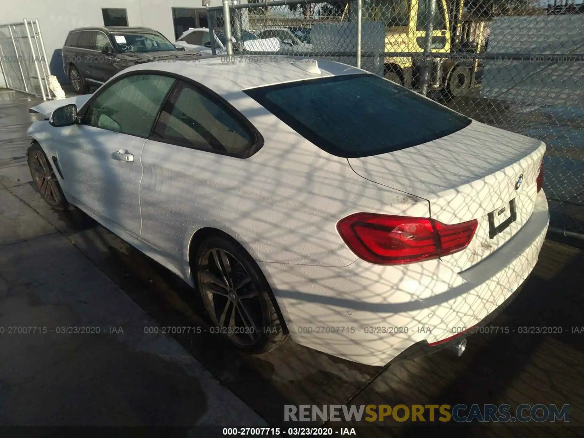 3 Photograph of a damaged car WBA4W7C52KAG52504 BMW 440I 2019