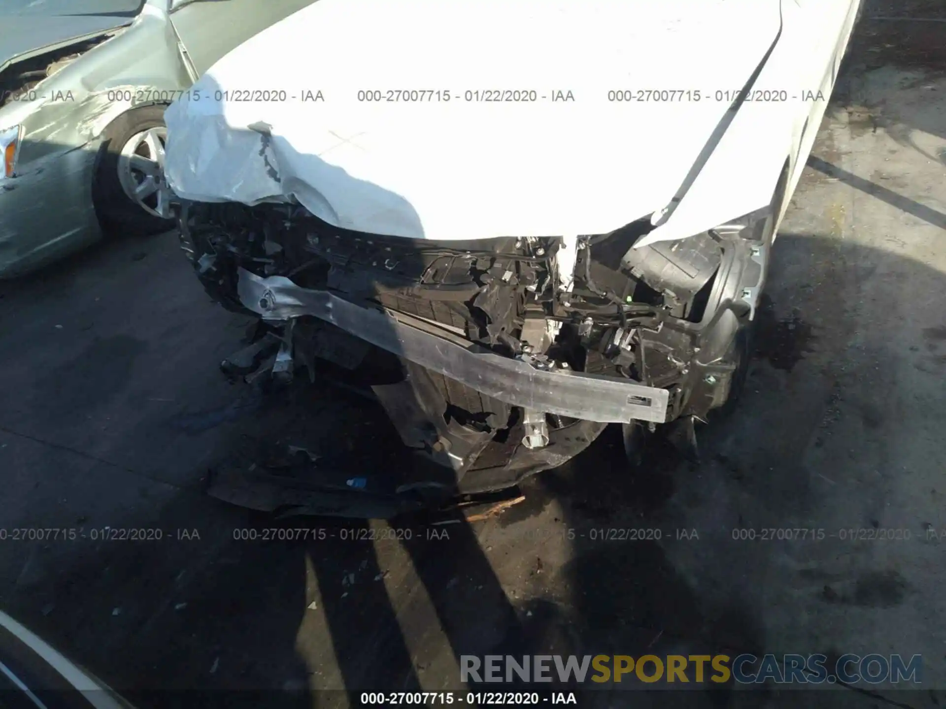 6 Photograph of a damaged car WBA4W7C52KAG52504 BMW 440I 2019