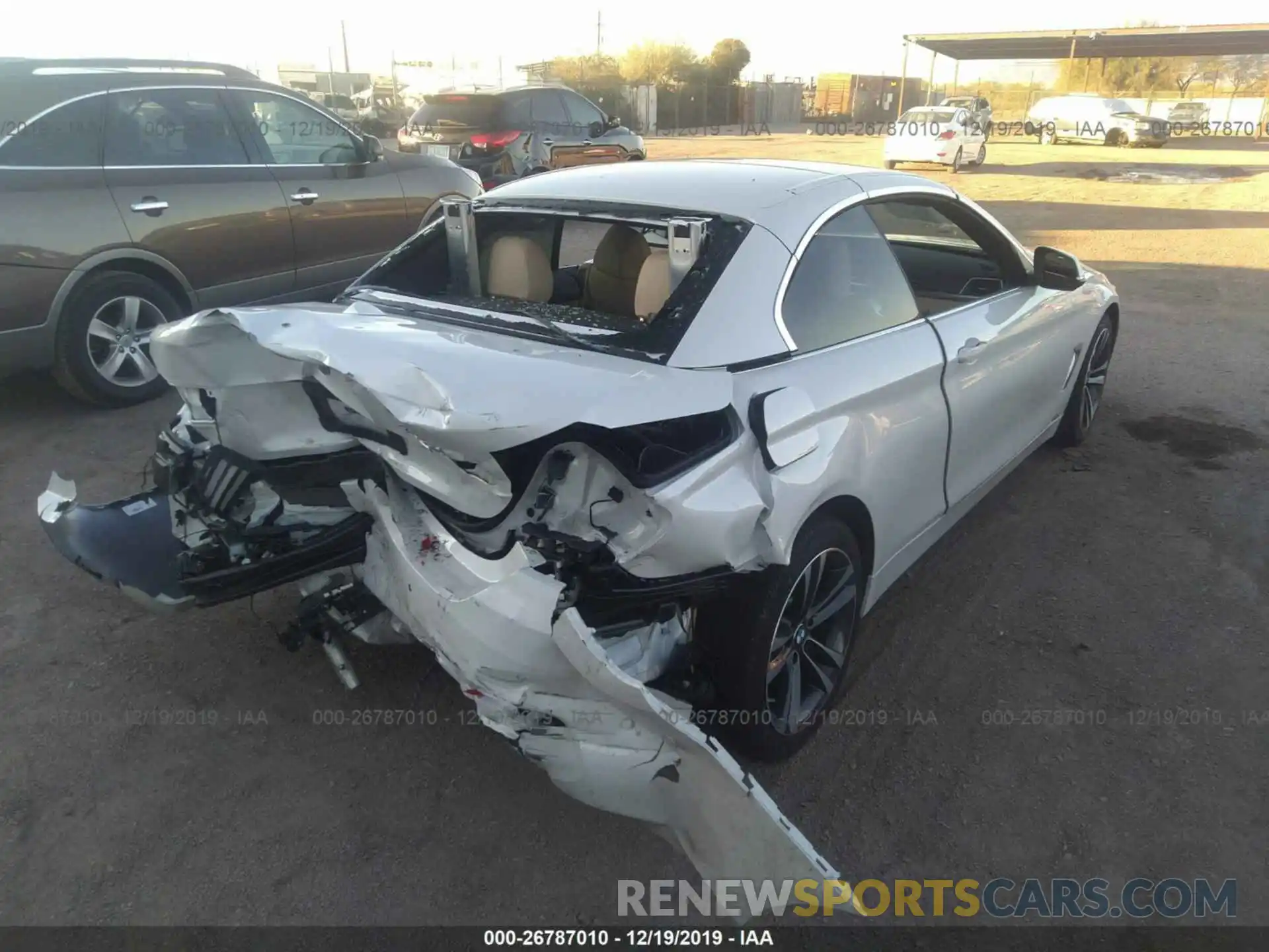 4 Photograph of a damaged car WBA4Z5C02L5N85359 BMW 440I 2020