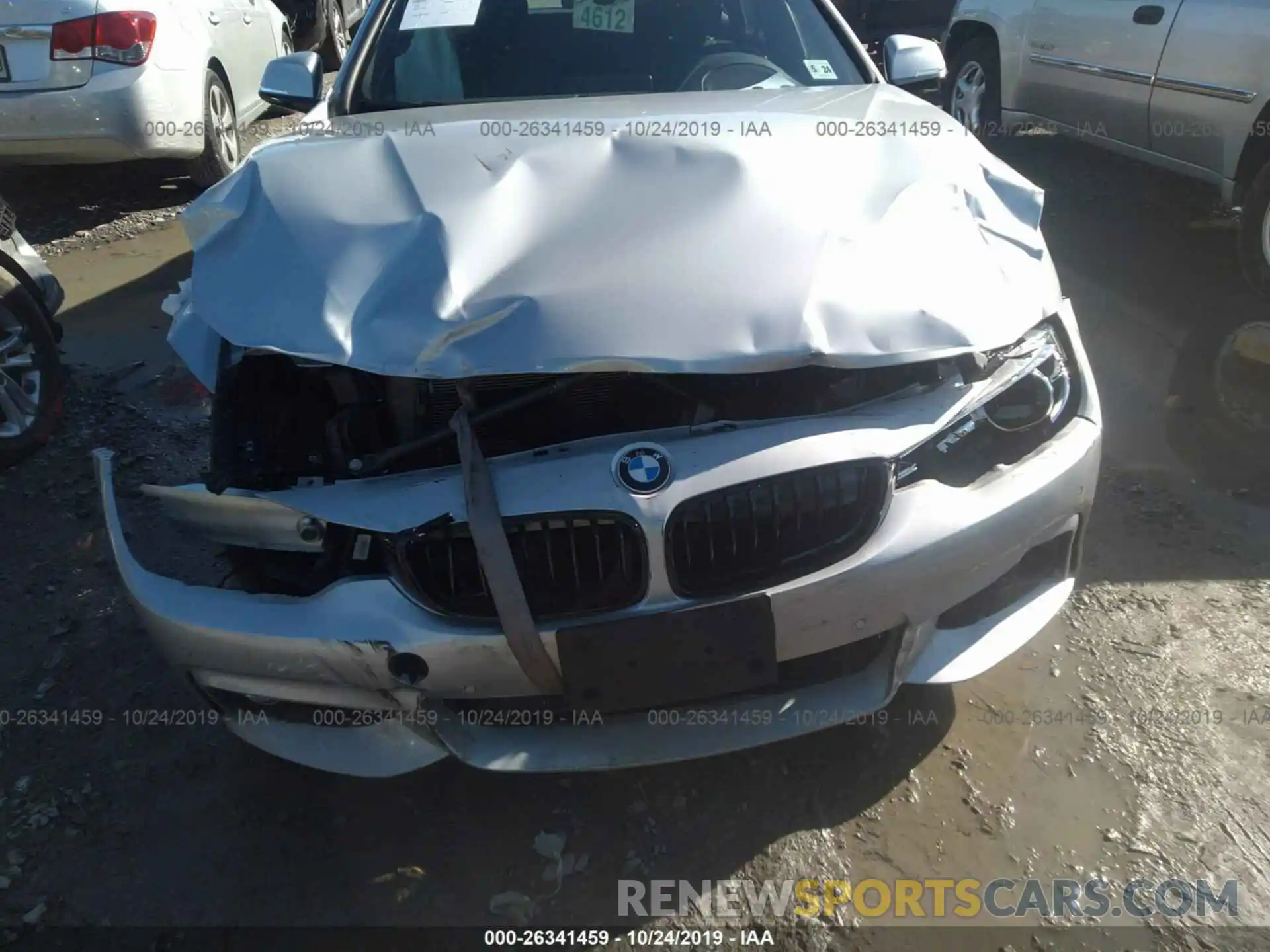 6 Photograph of a damaged car WBA4J7C53KBM74642 BMW 440XI 2019