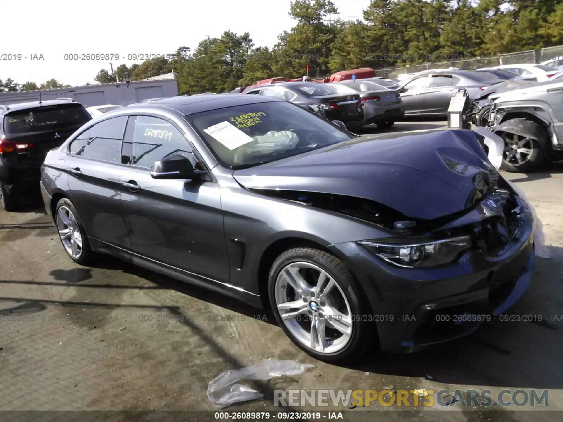 1 Photograph of a damaged car WBA4J7C59KBM76198 BMW 440XI 2019