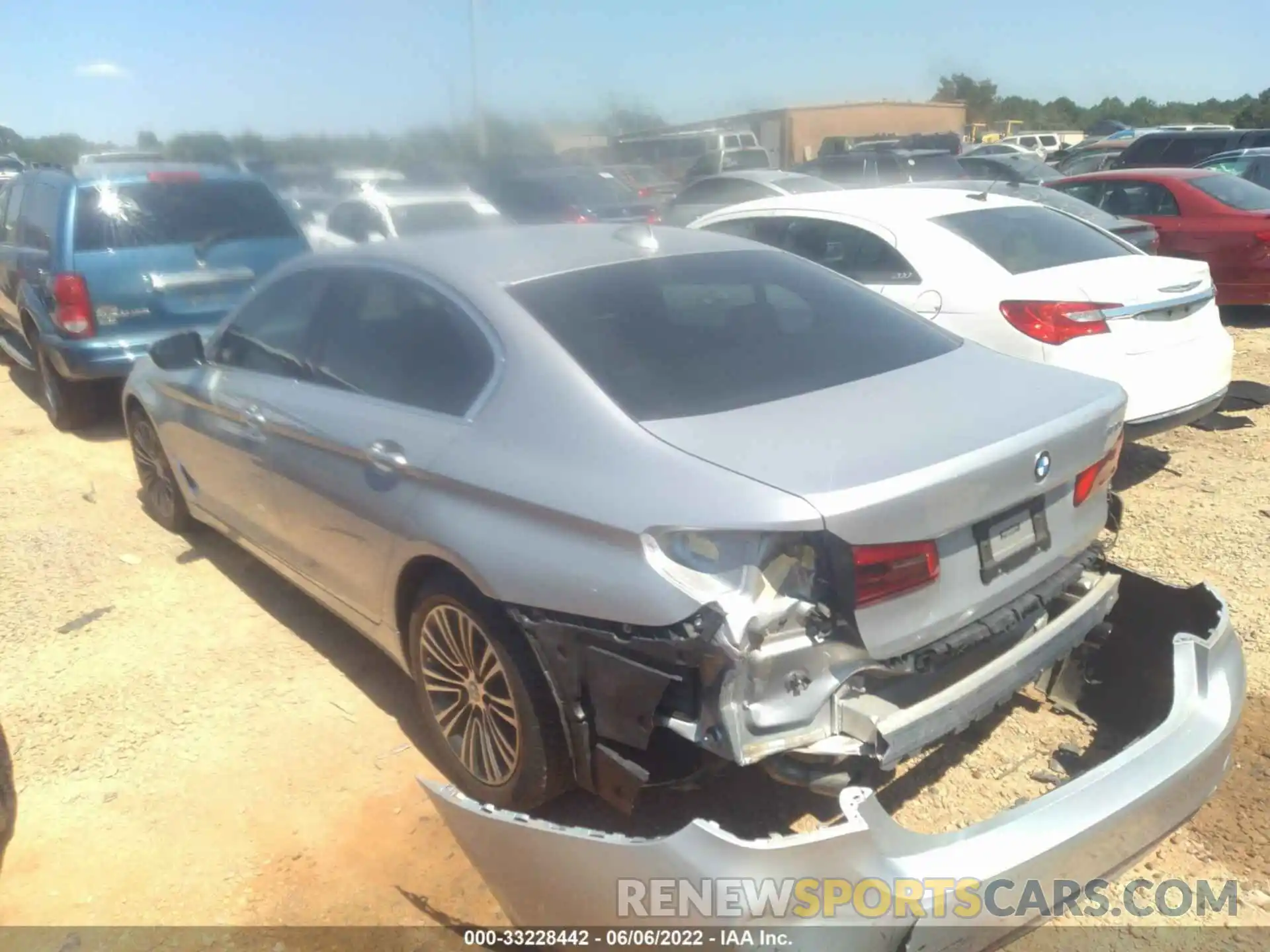 3 Photograph of a damaged car WBAJA5C50KWA57739 BMW 5 SERIES 2019