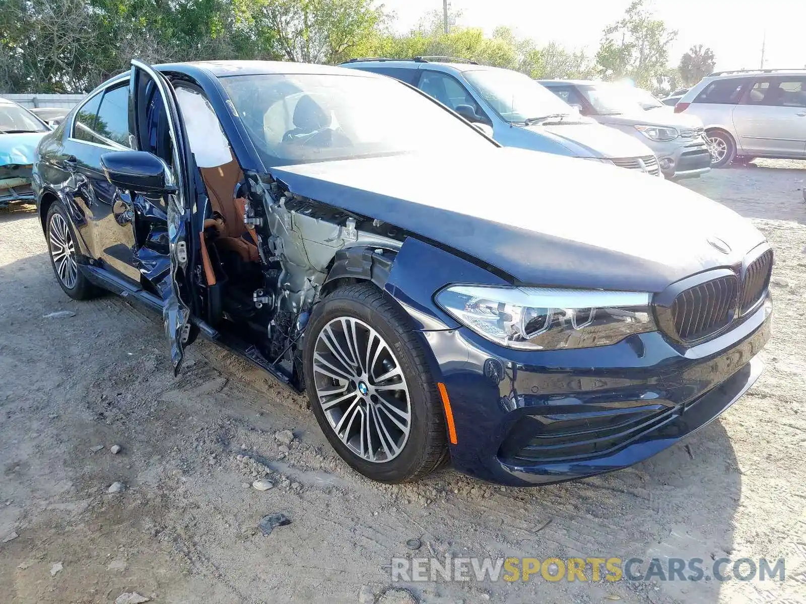 1 Photograph of a damaged car WBAJA5C50KWW03744 BMW 5 SERIES 2019