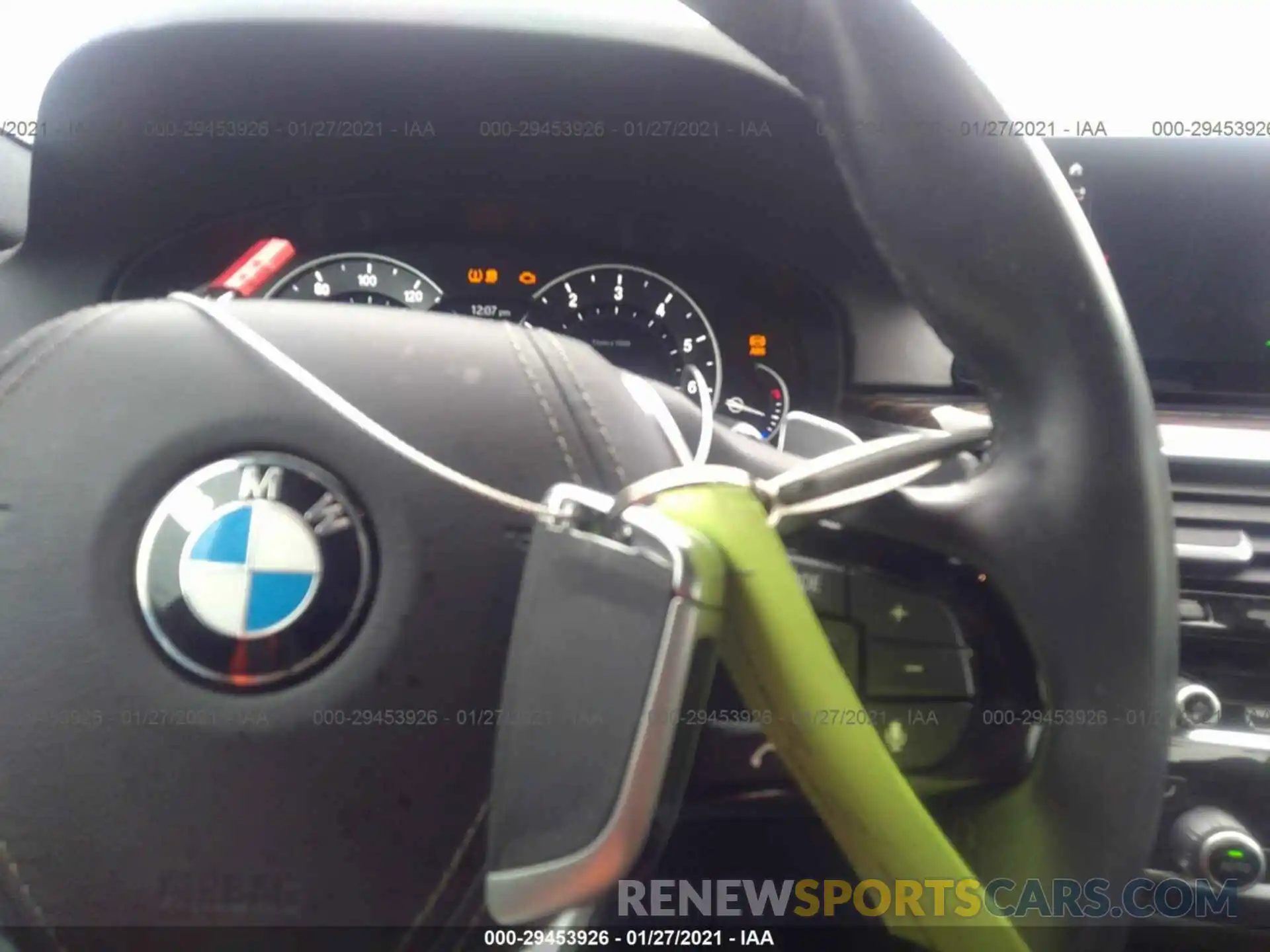 11 Фотография поврежденного автомобиля WBAJA5C50KWW08152 BMW 5 SERIES 2019