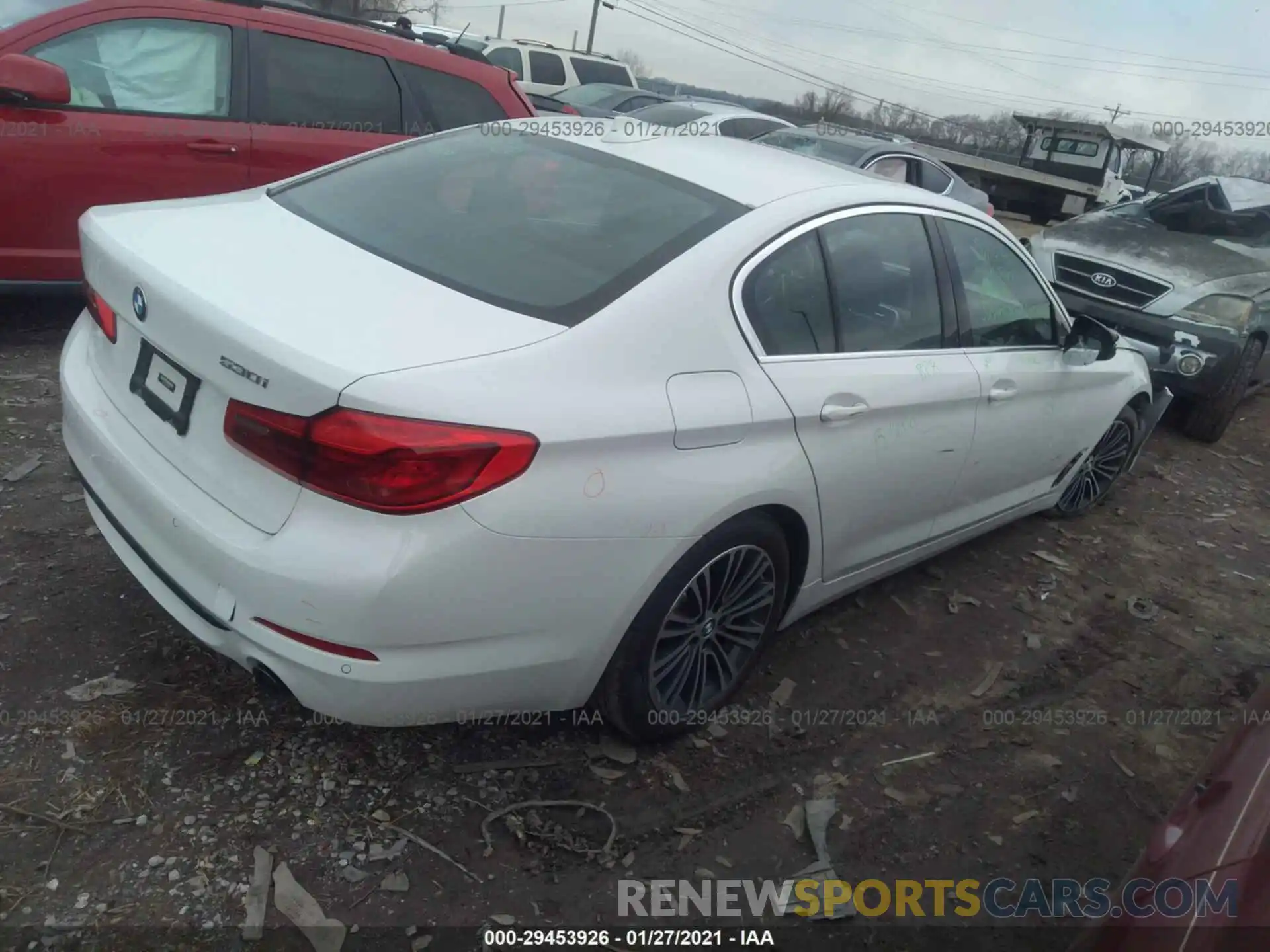 4 Photograph of a damaged car WBAJA5C50KWW08152 BMW 5 SERIES 2019