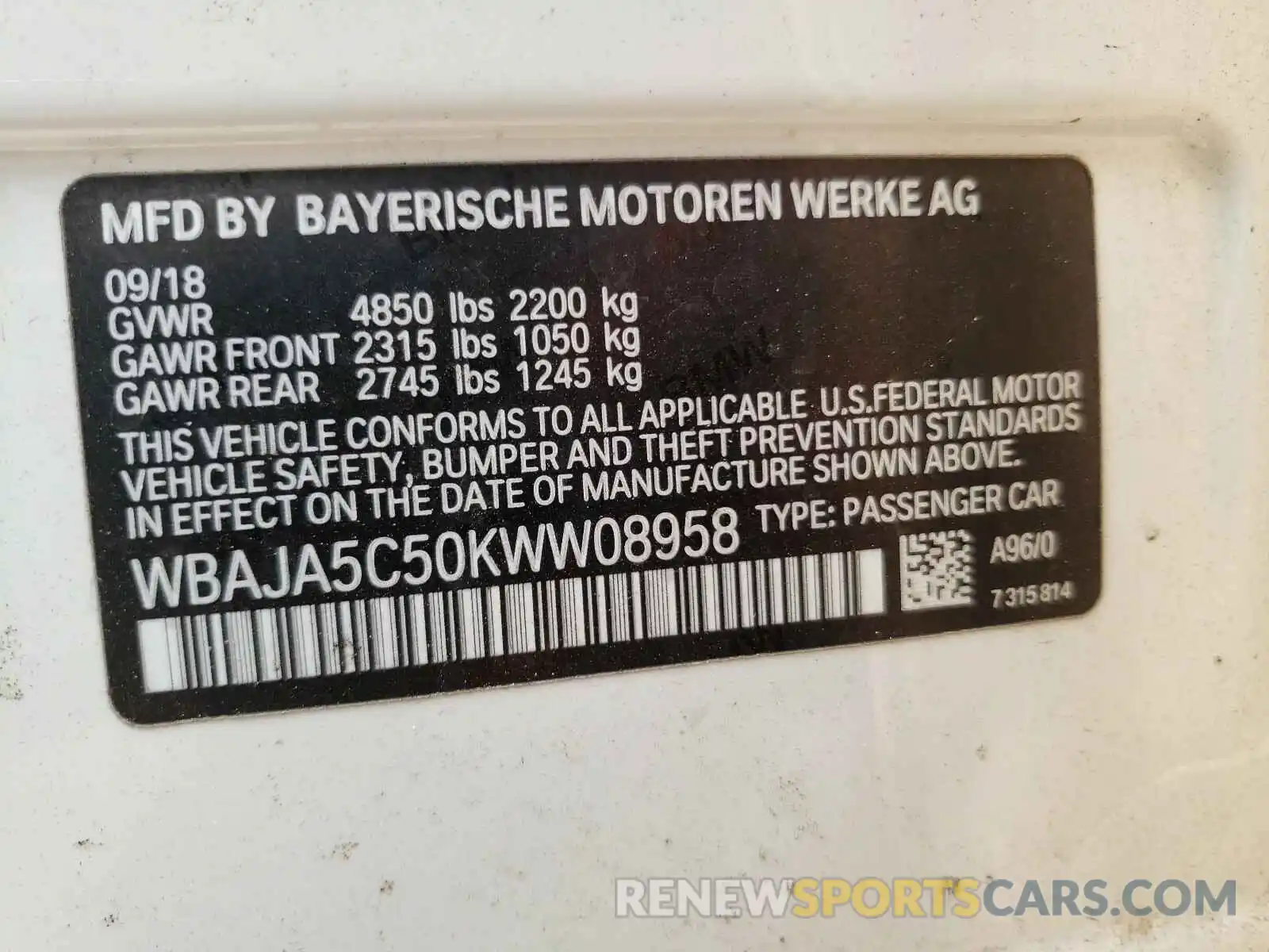 10 Photograph of a damaged car WBAJA5C50KWW08958 BMW 5 SERIES 2019