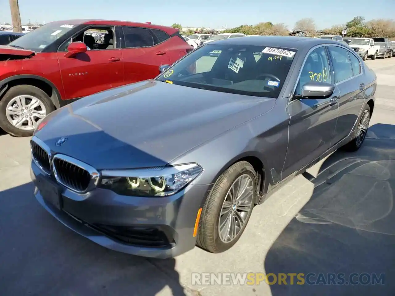 2 Photograph of a damaged car WBAJA5C50KWW09835 BMW 5 SERIES 2019