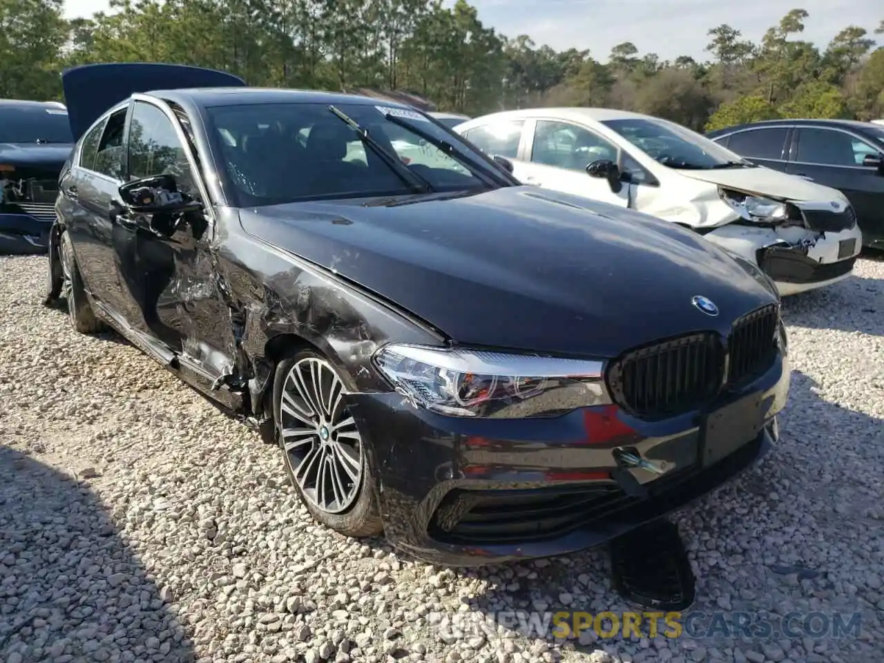 1 Photograph of a damaged car WBAJA5C50KWW11245 BMW 5 SERIES 2019