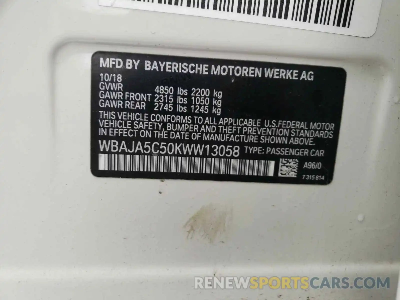 10 Фотография поврежденного автомобиля WBAJA5C50KWW13058 BMW 5 SERIES 2019