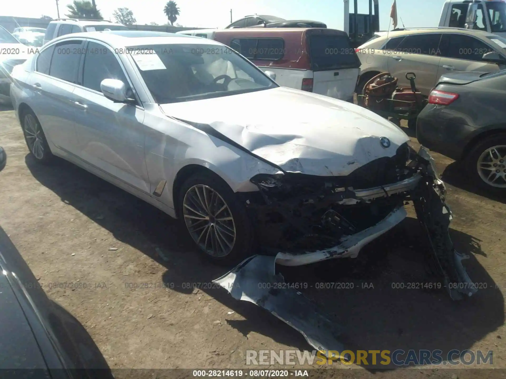 1 Photograph of a damaged car WBAJA5C50KWW20897 BMW 5 SERIES 2019