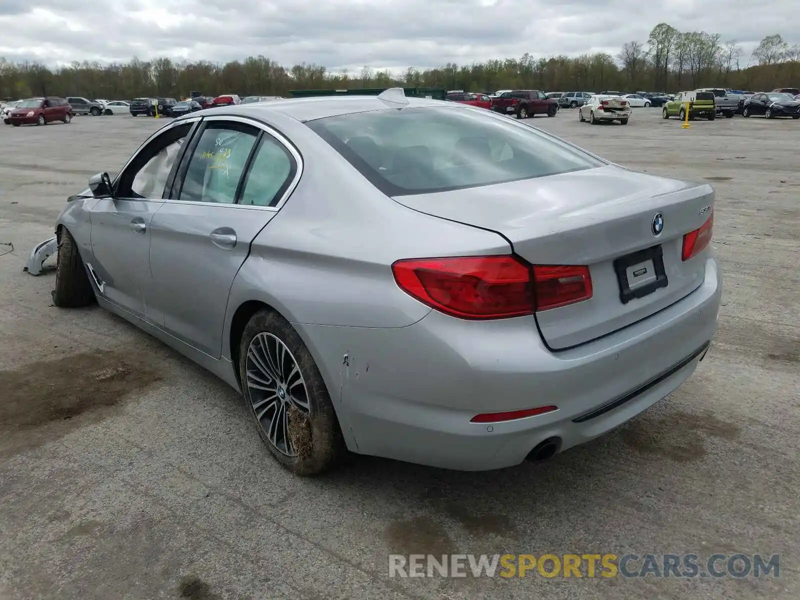 3 Photograph of a damaged car WBAJA5C51KBX46807 BMW 5 SERIES 2019