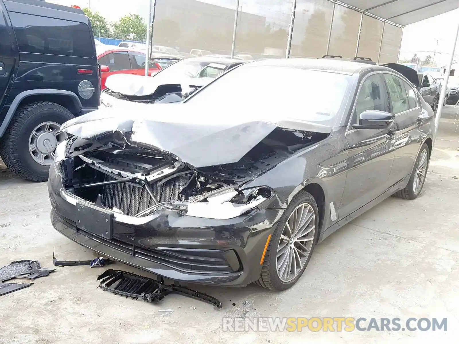2 Фотография поврежденного автомобиля WBAJA5C51KBX87499 BMW 5 SERIES 2019