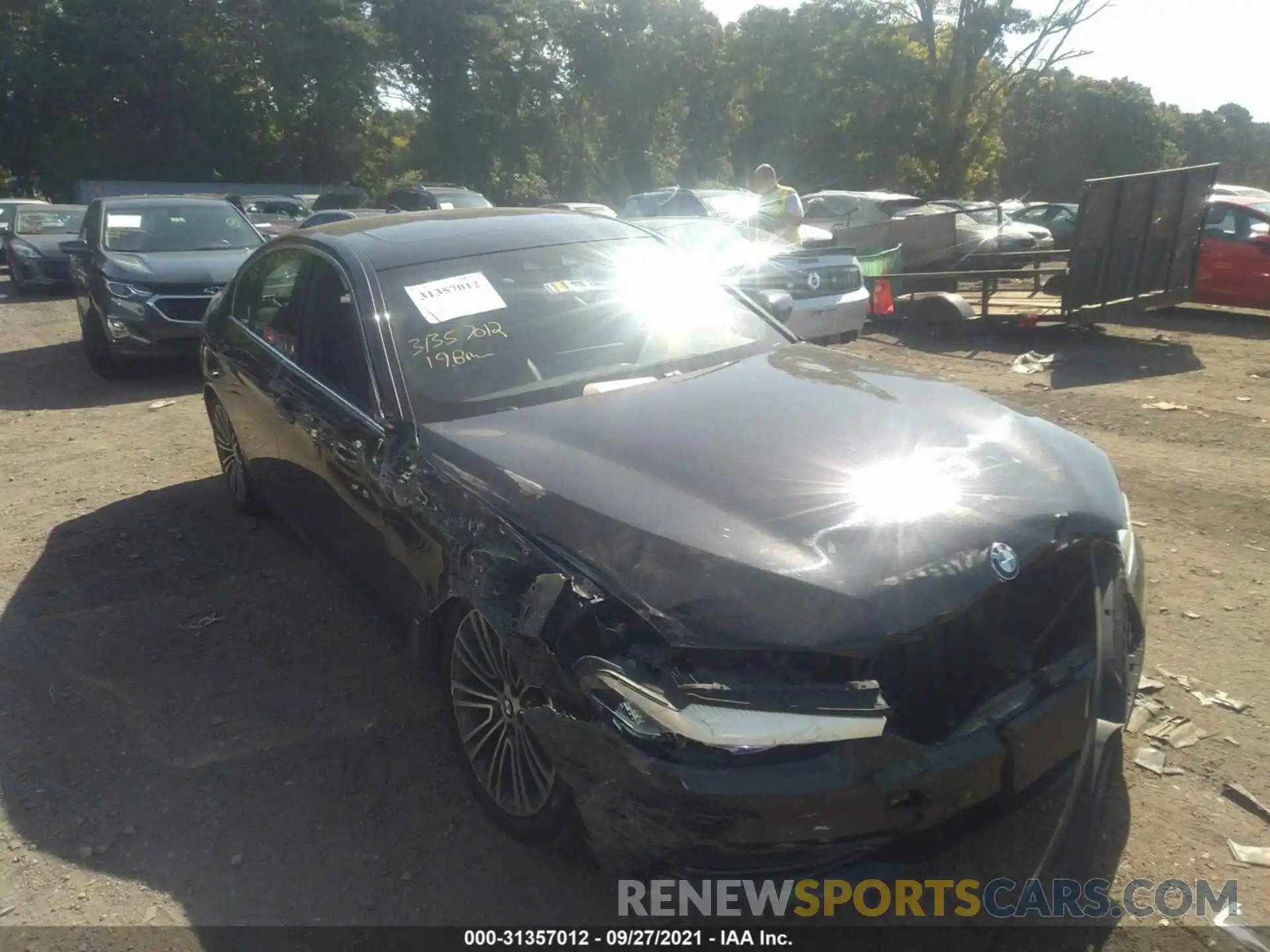 1 Photograph of a damaged car WBAJA5C51KBX87874 BMW 5 SERIES 2019