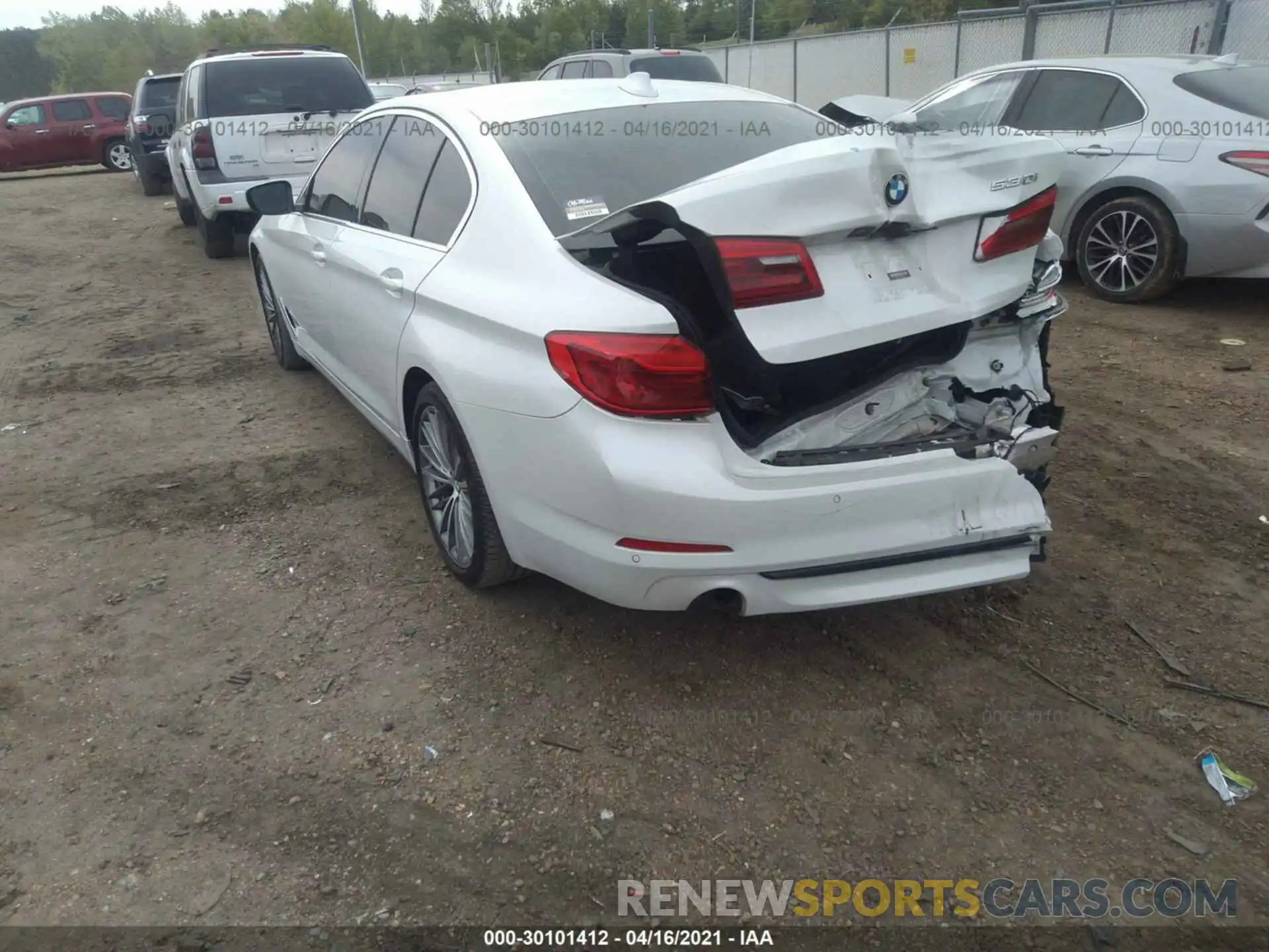 3 Photograph of a damaged car WBAJA5C51KBX88166 BMW 5 SERIES 2019