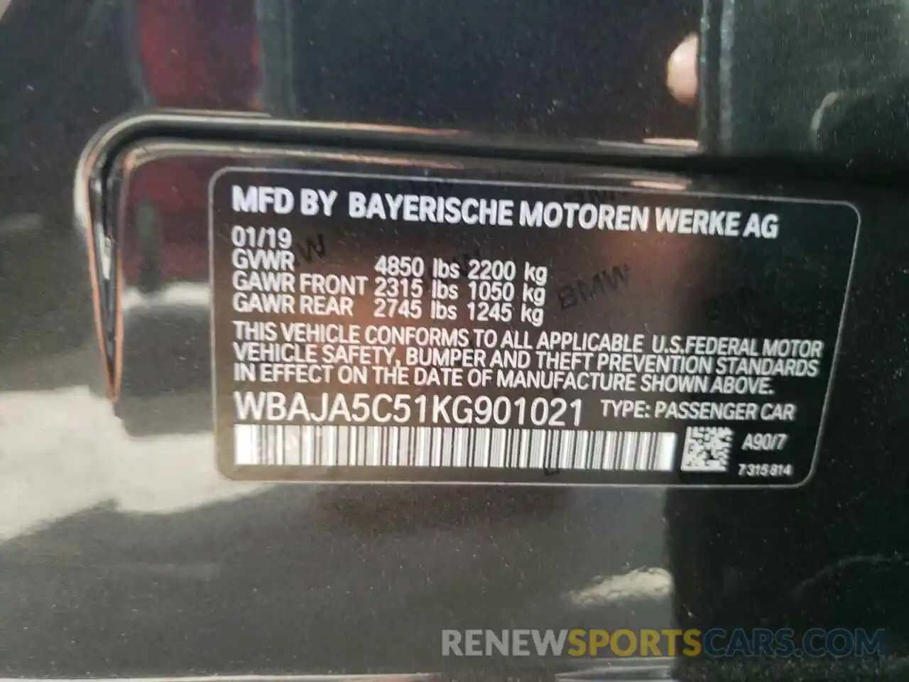 10 Photograph of a damaged car WBAJA5C51KG901021 BMW 5 SERIES 2019