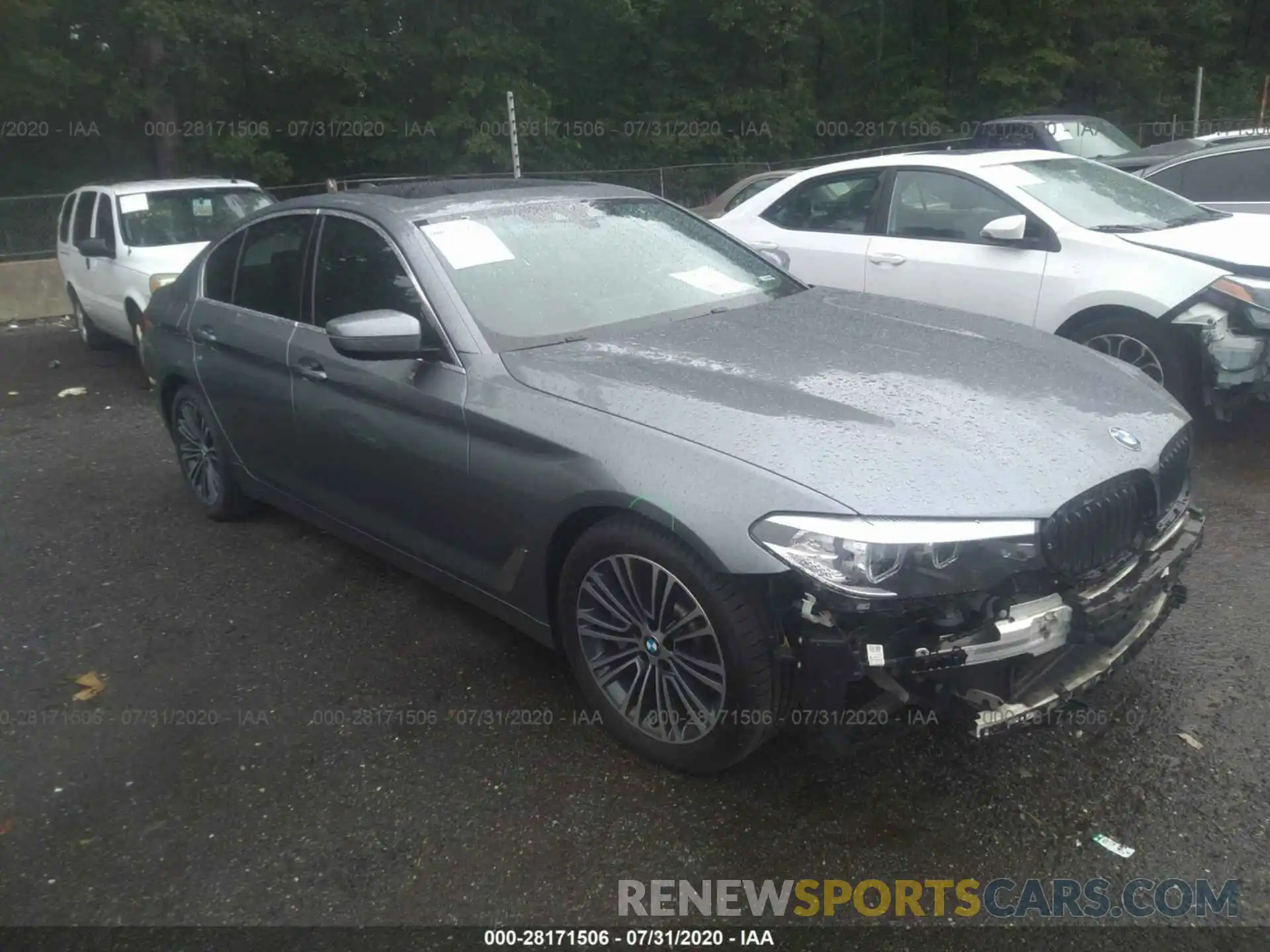 1 Photograph of a damaged car WBAJA5C51KWA58043 BMW 5 SERIES 2019