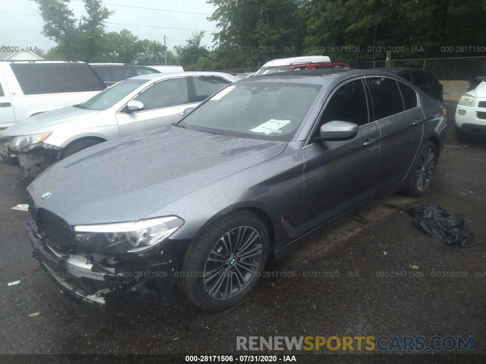 2 Photograph of a damaged car WBAJA5C51KWA58043 BMW 5 SERIES 2019