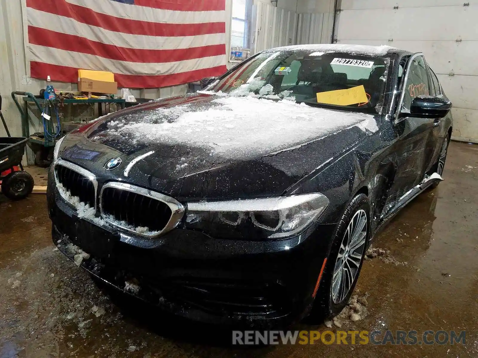 2 Photograph of a damaged car WBAJA5C52KBX86118 BMW 5 SERIES 2019