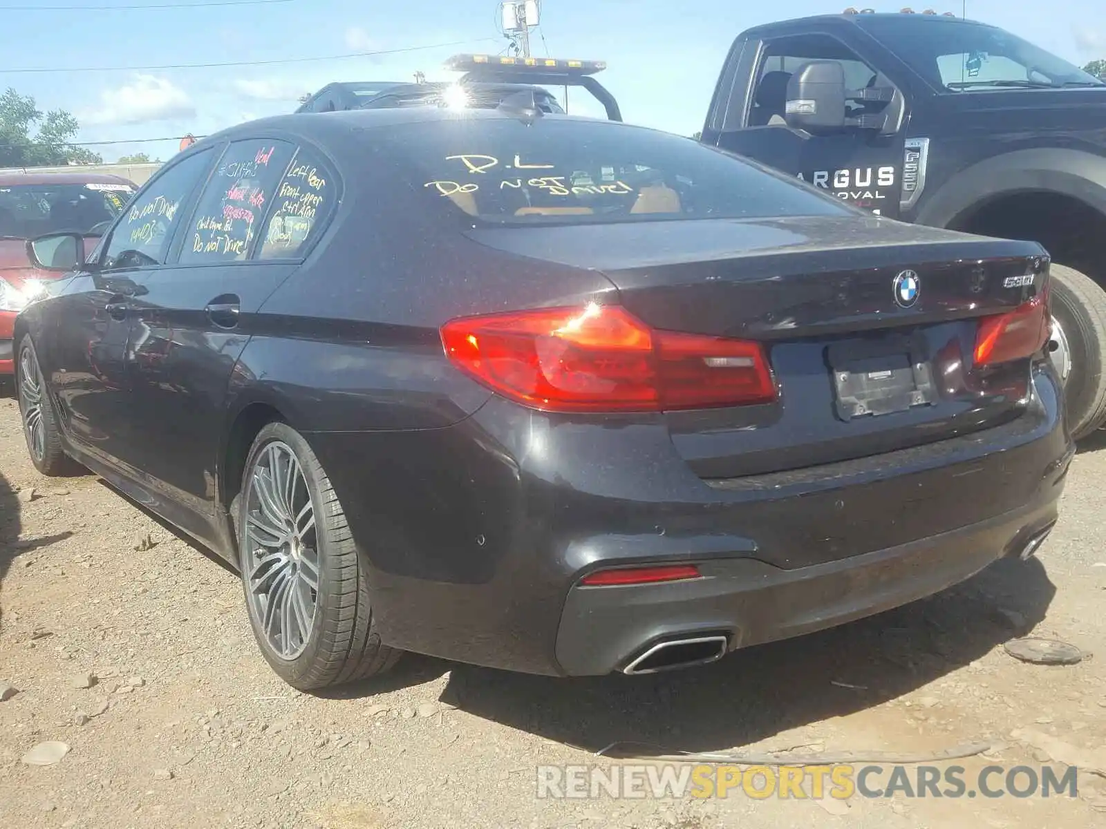 3 Photograph of a damaged car WBAJA5C52KBX86913 BMW 5 SERIES 2019