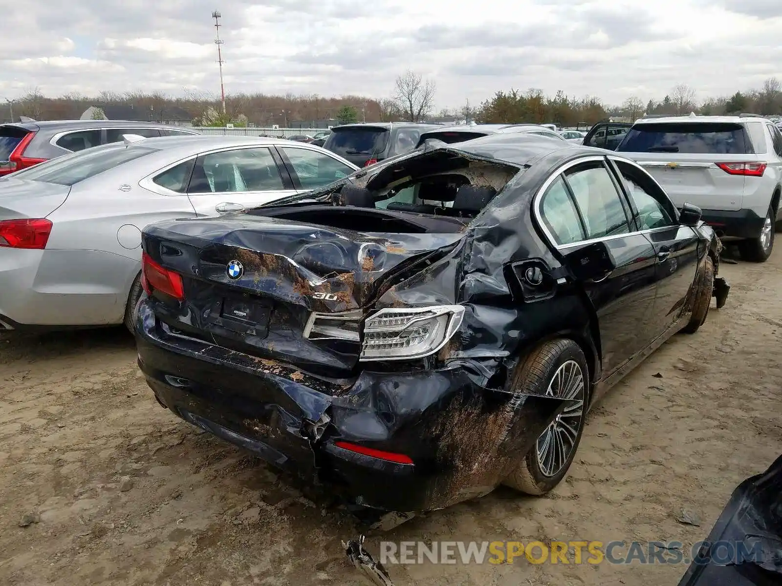 4 Photograph of a damaged car WBAJA5C52KBX87026 BMW 5 SERIES 2019