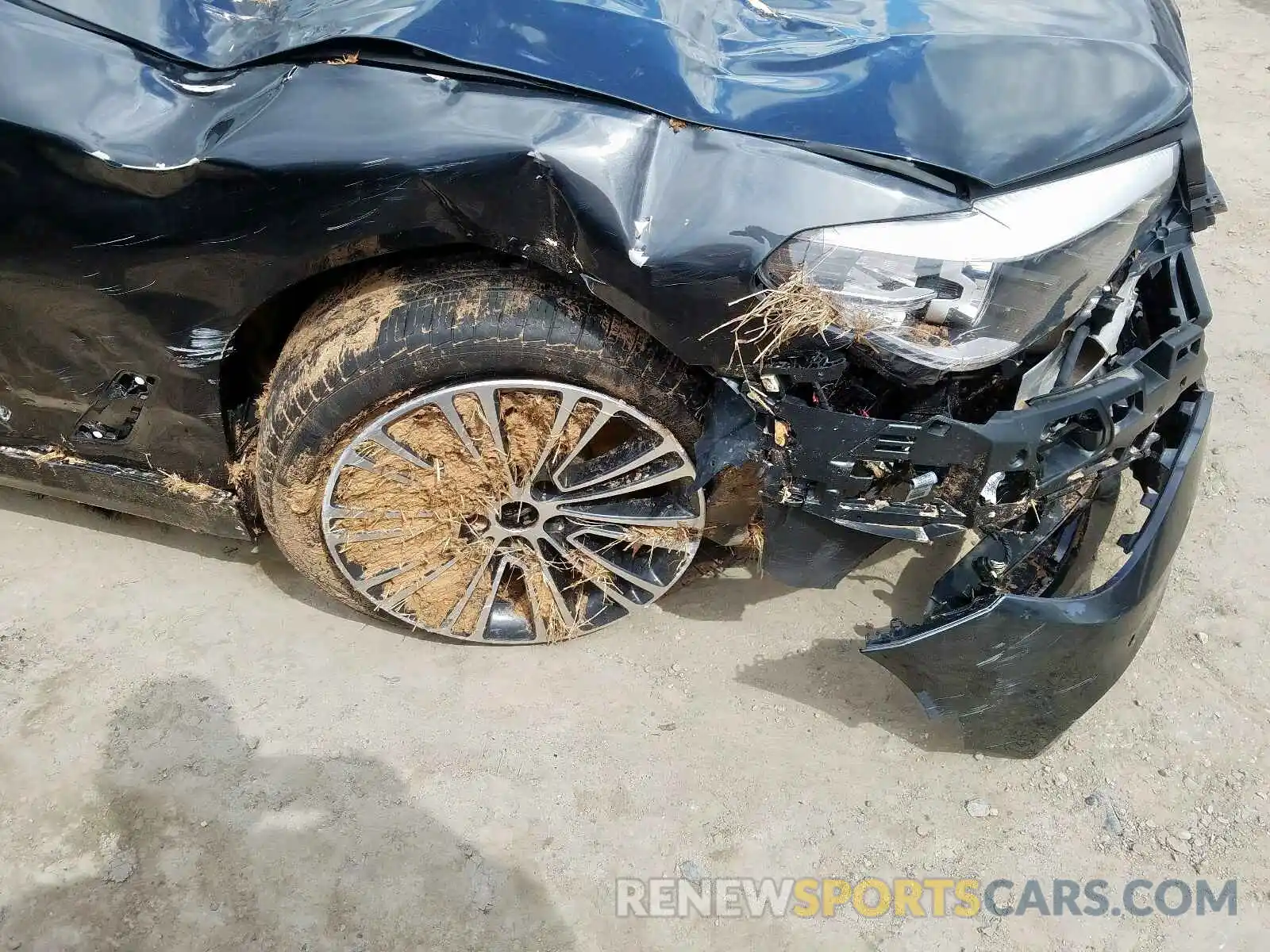 9 Photograph of a damaged car WBAJA5C52KBX87026 BMW 5 SERIES 2019