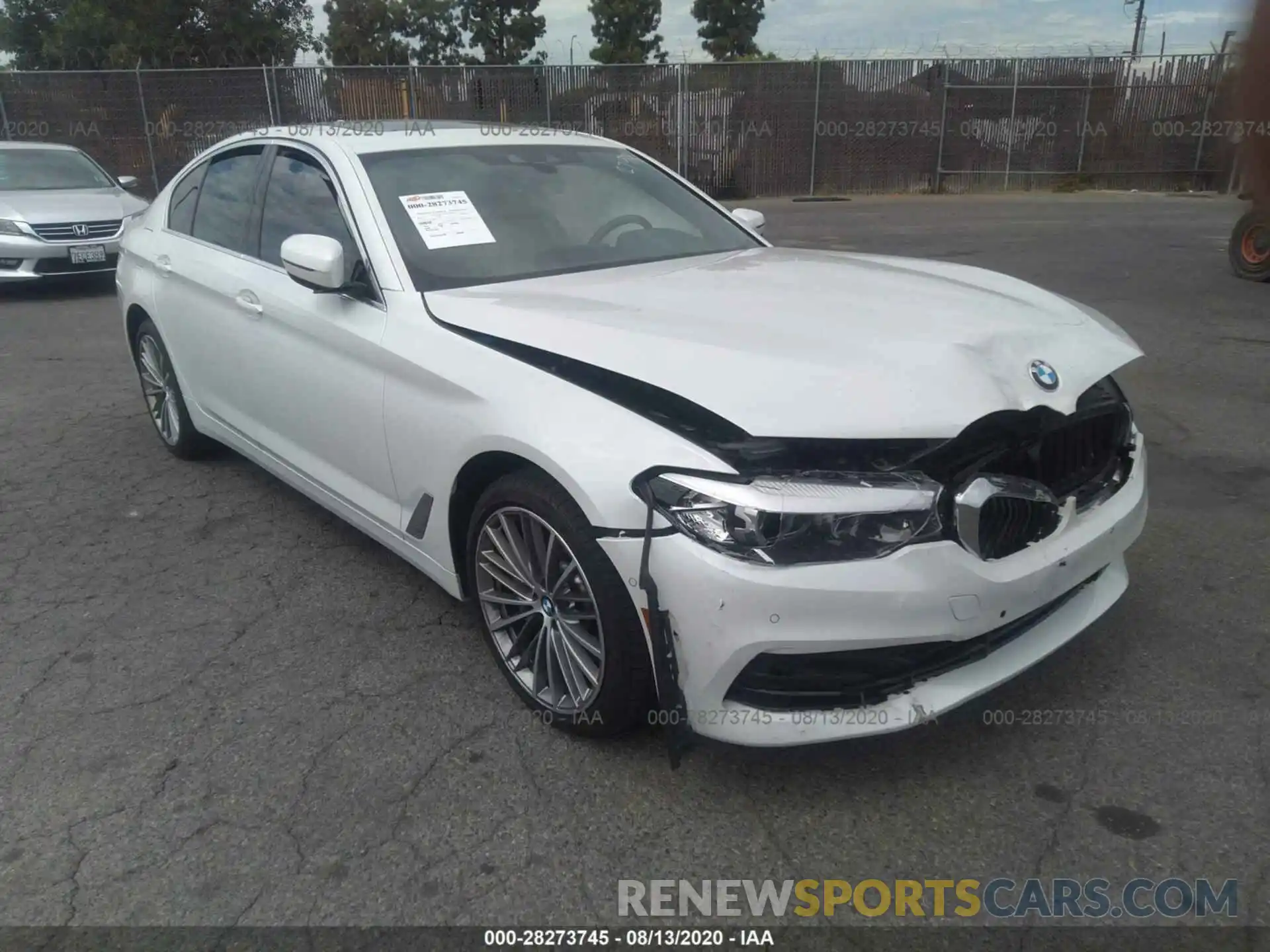 1 Photograph of a damaged car WBAJA5C52KBX87432 BMW 5 SERIES 2019