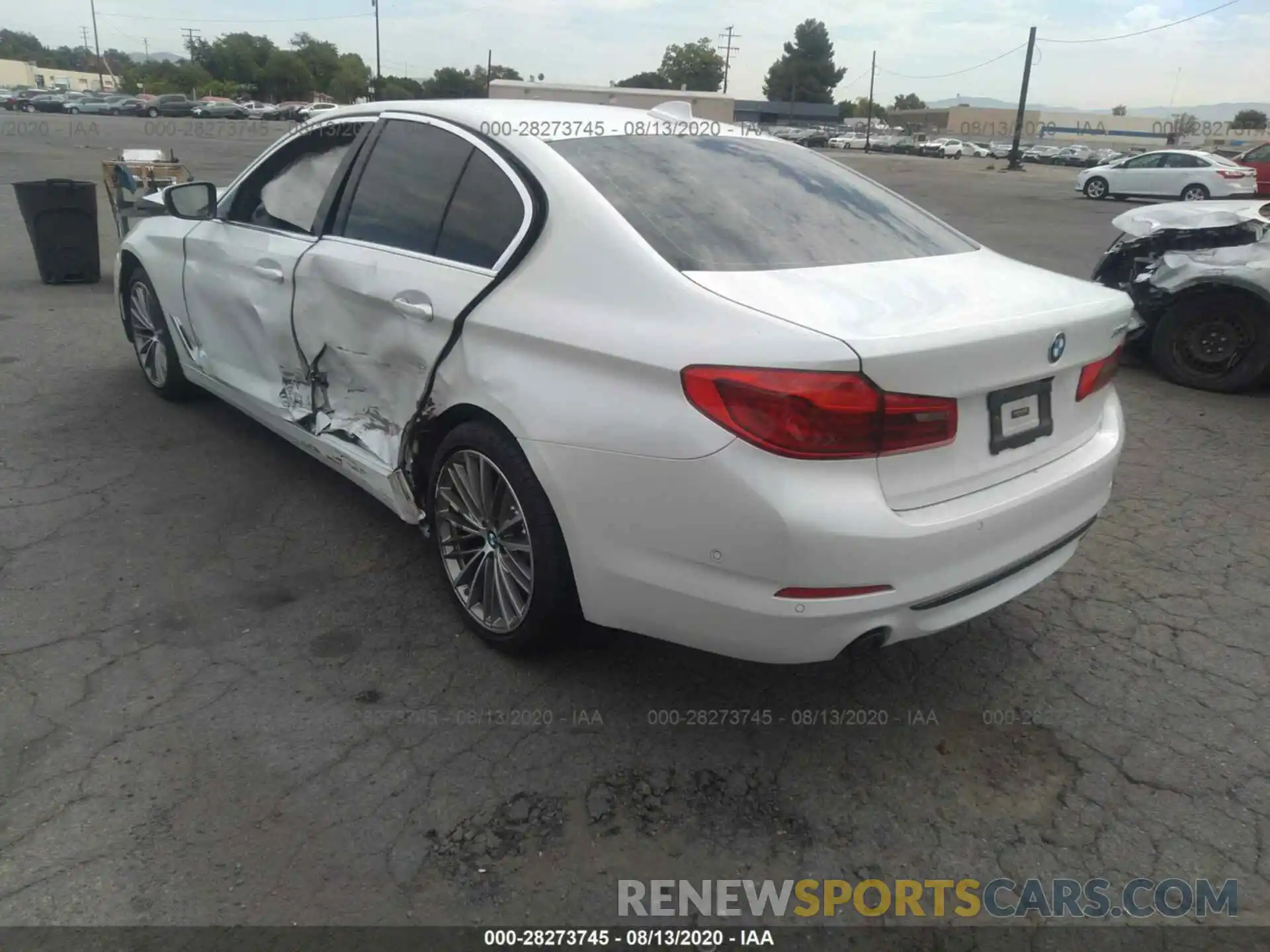 3 Photograph of a damaged car WBAJA5C52KBX87432 BMW 5 SERIES 2019