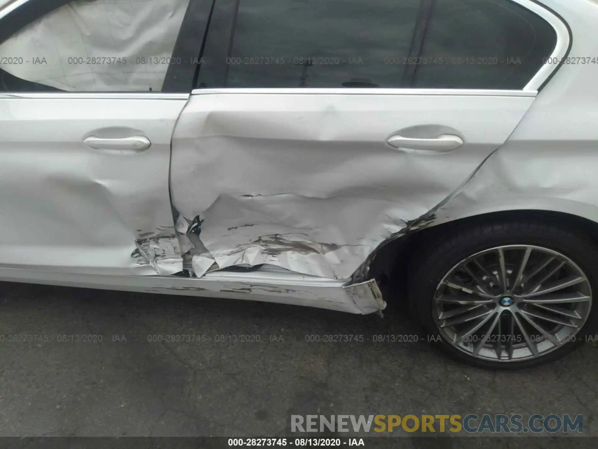 6 Photograph of a damaged car WBAJA5C52KBX87432 BMW 5 SERIES 2019