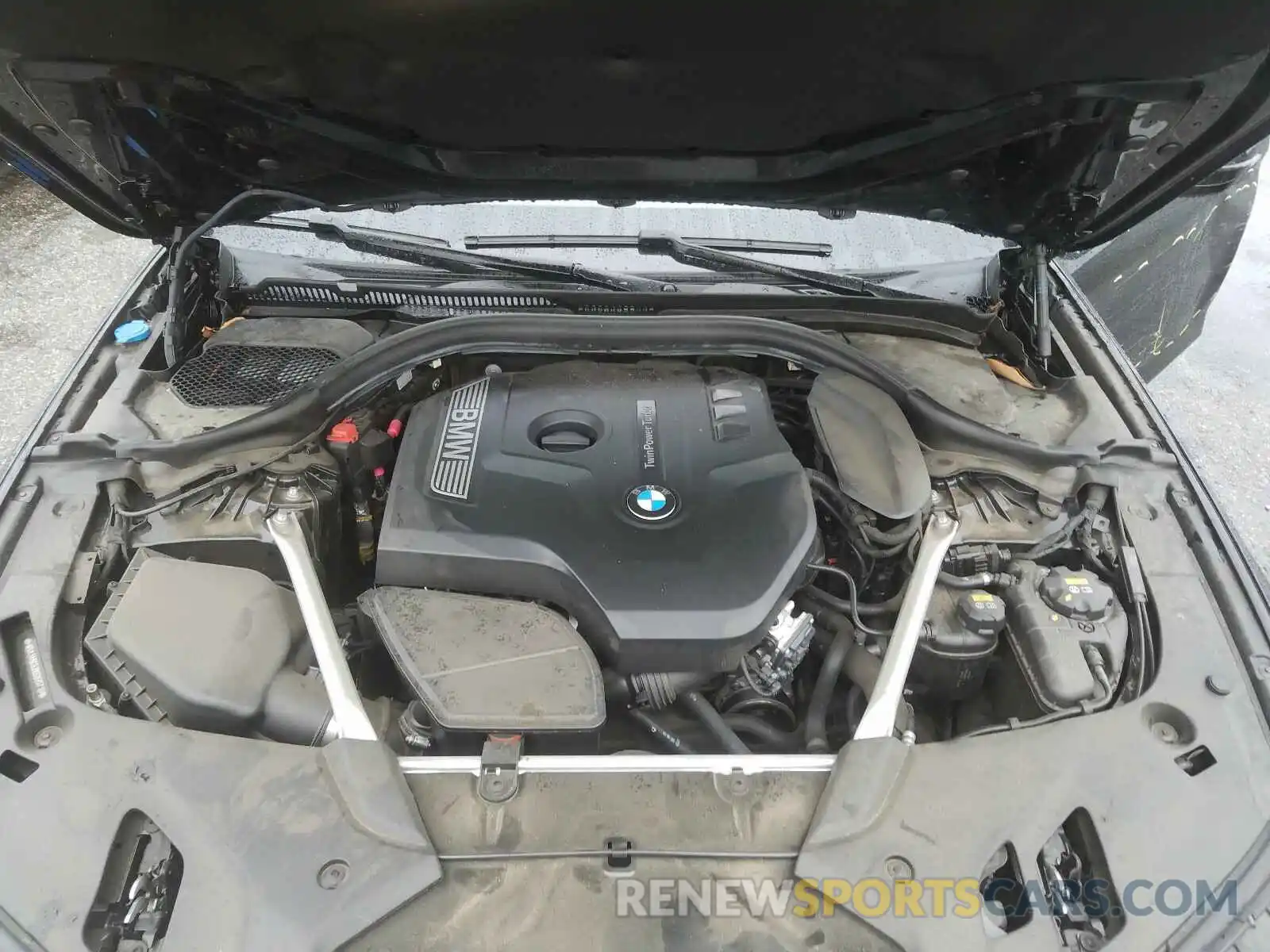 7 Фотография поврежденного автомобиля WBAJA5C52KG900718 BMW 5 SERIES 2019