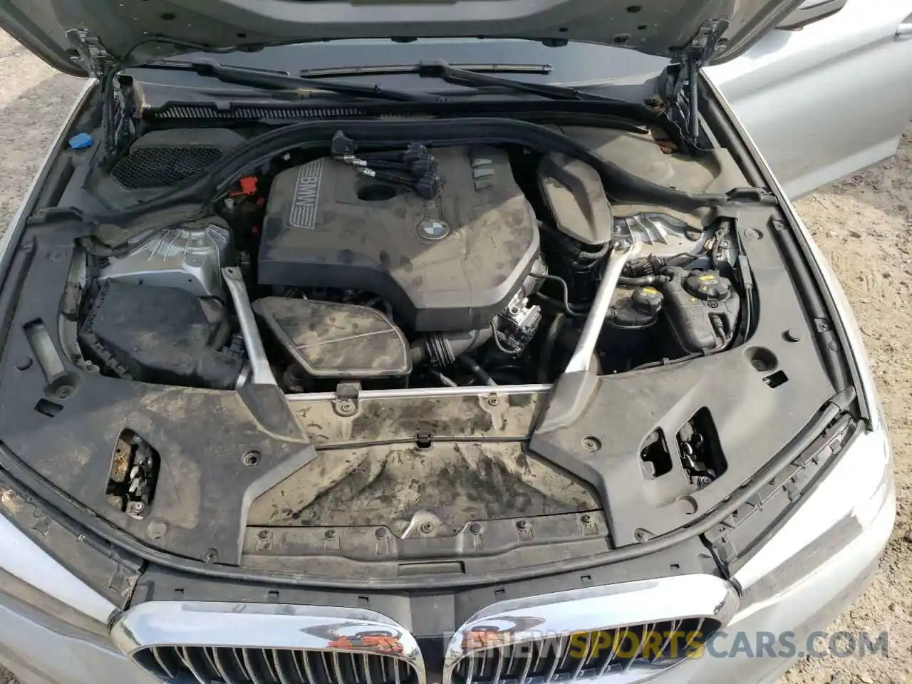 7 Photograph of a damaged car WBAJA5C52KWW04376 BMW 5 SERIES 2019