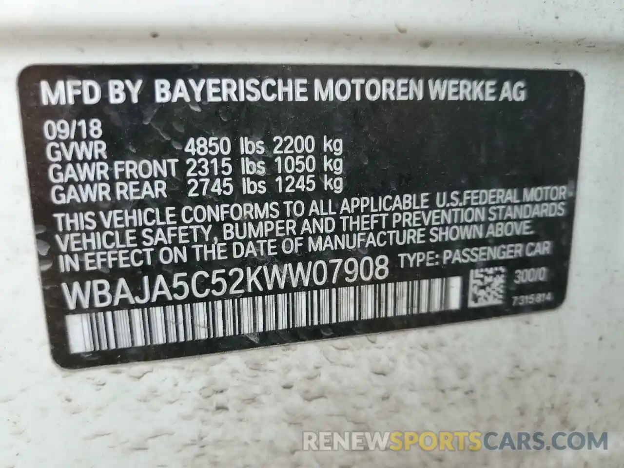 13 Фотография поврежденного автомобиля WBAJA5C52KWW07908 BMW 5 SERIES 2019