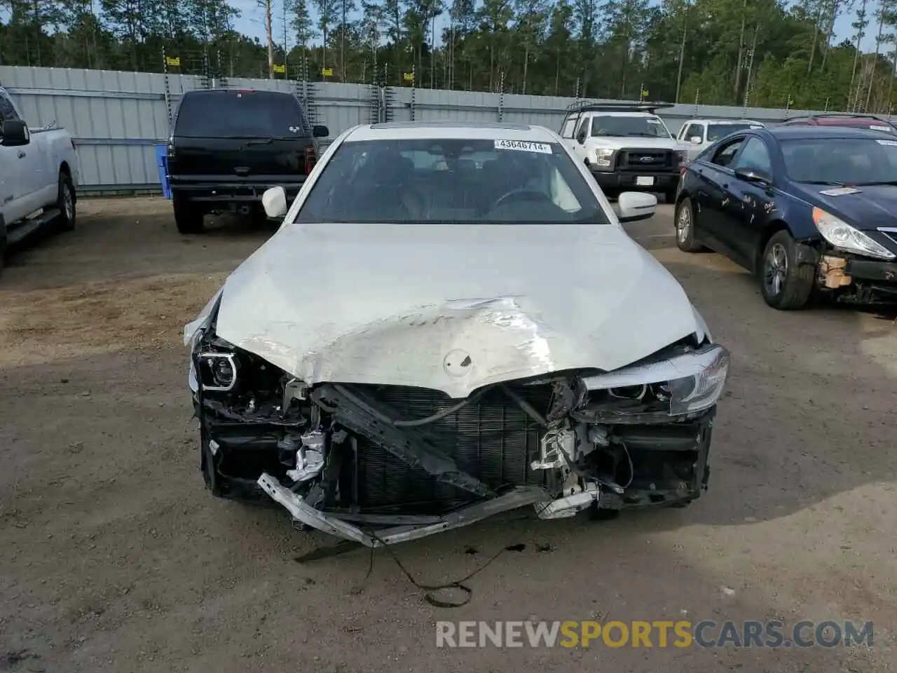 5 Фотография поврежденного автомобиля WBAJA5C52KWW07908 BMW 5 SERIES 2019