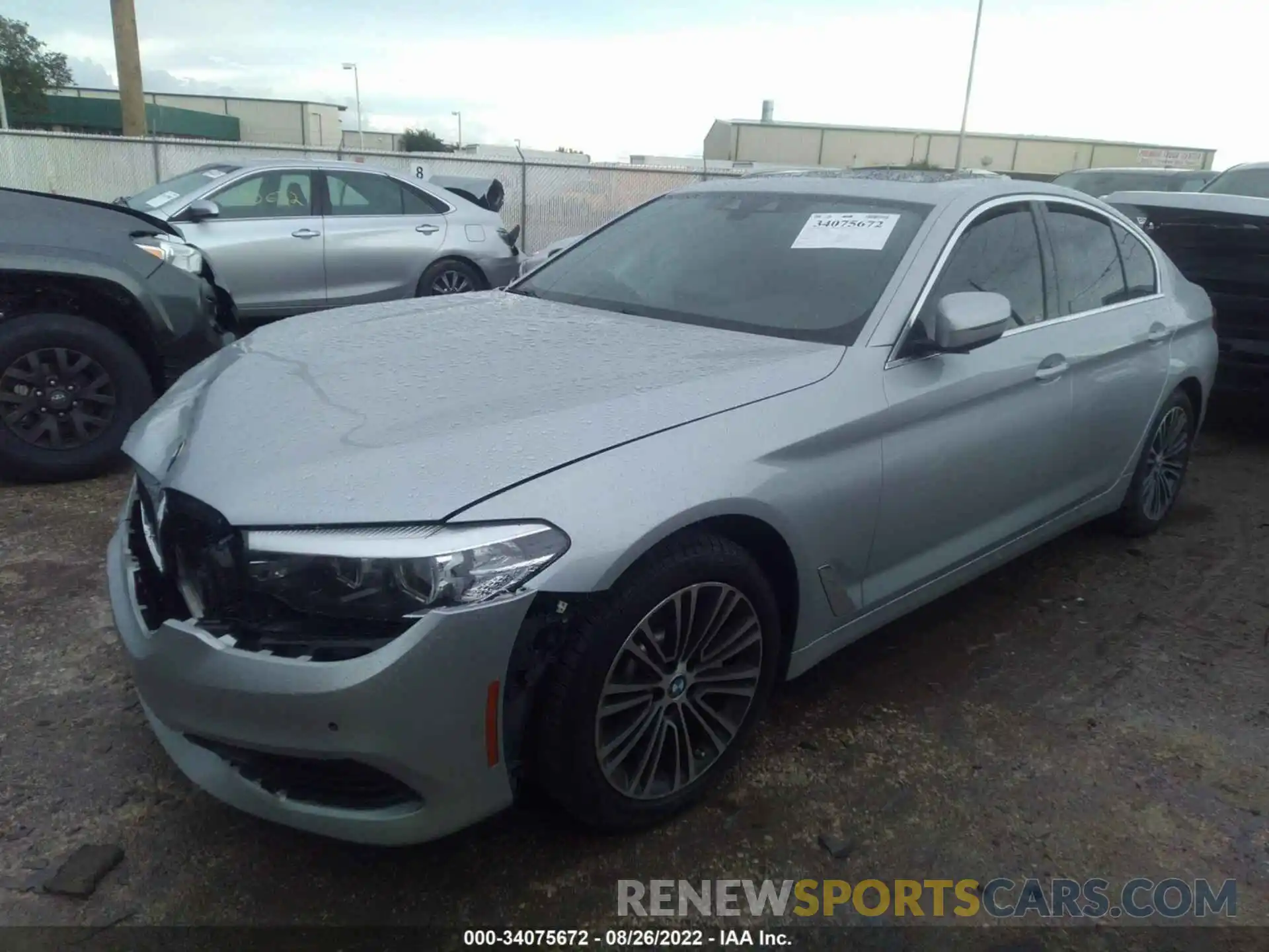 2 Photograph of a damaged car WBAJA5C52KWW13756 BMW 5 SERIES 2019