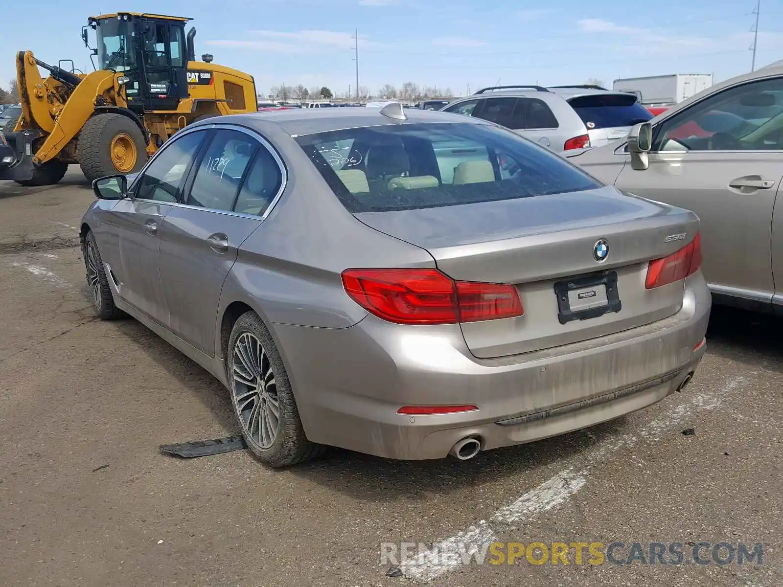 3 Photograph of a damaged car WBAJA5C52KWW43789 BMW 5 SERIES 2019