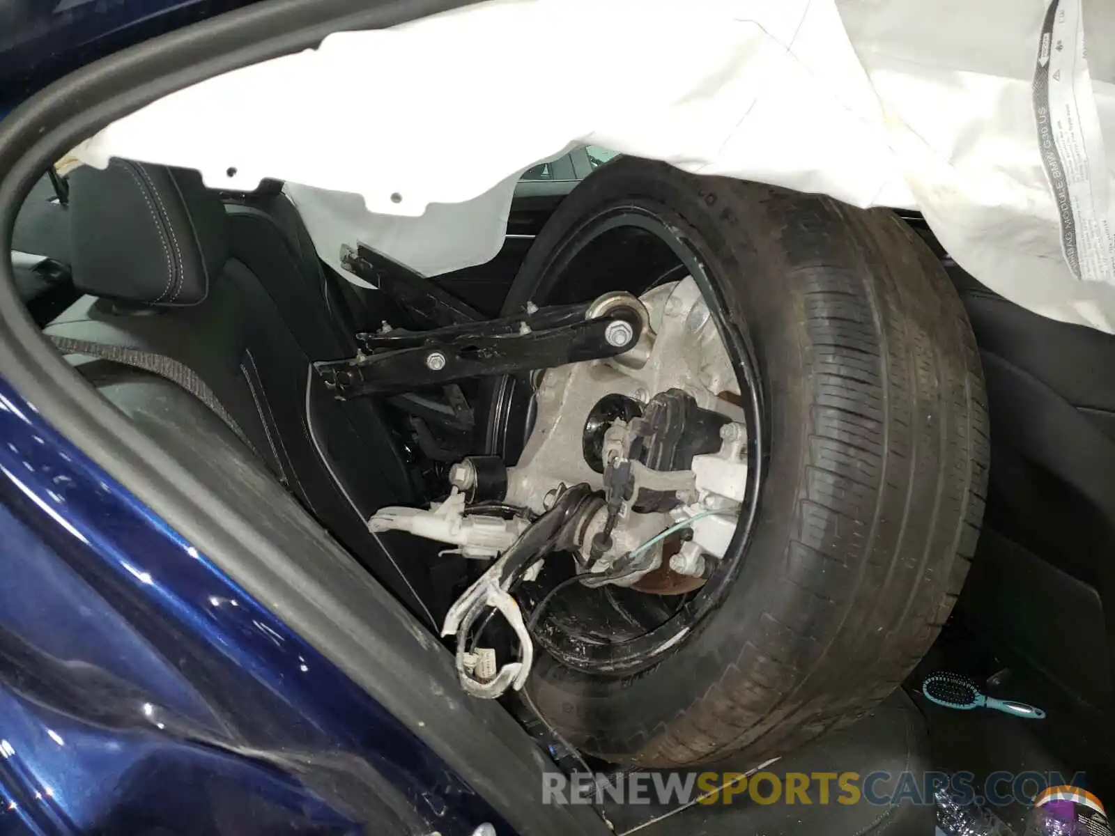6 Фотография поврежденного автомобиля WBAJA5C52KWW49589 BMW 5 SERIES 2019
