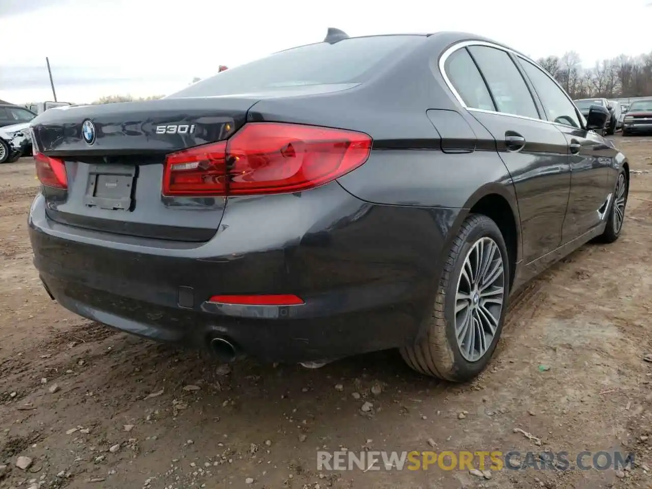 4 Photograph of a damaged car WBAJA5C52KWW49656 BMW 5 SERIES 2019