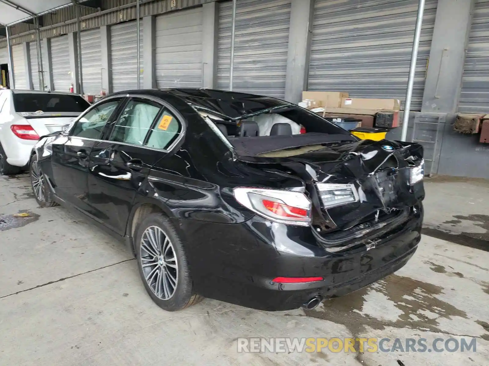 3 Photograph of a damaged car WBAJA5C53KBX88220 BMW 5 SERIES 2019