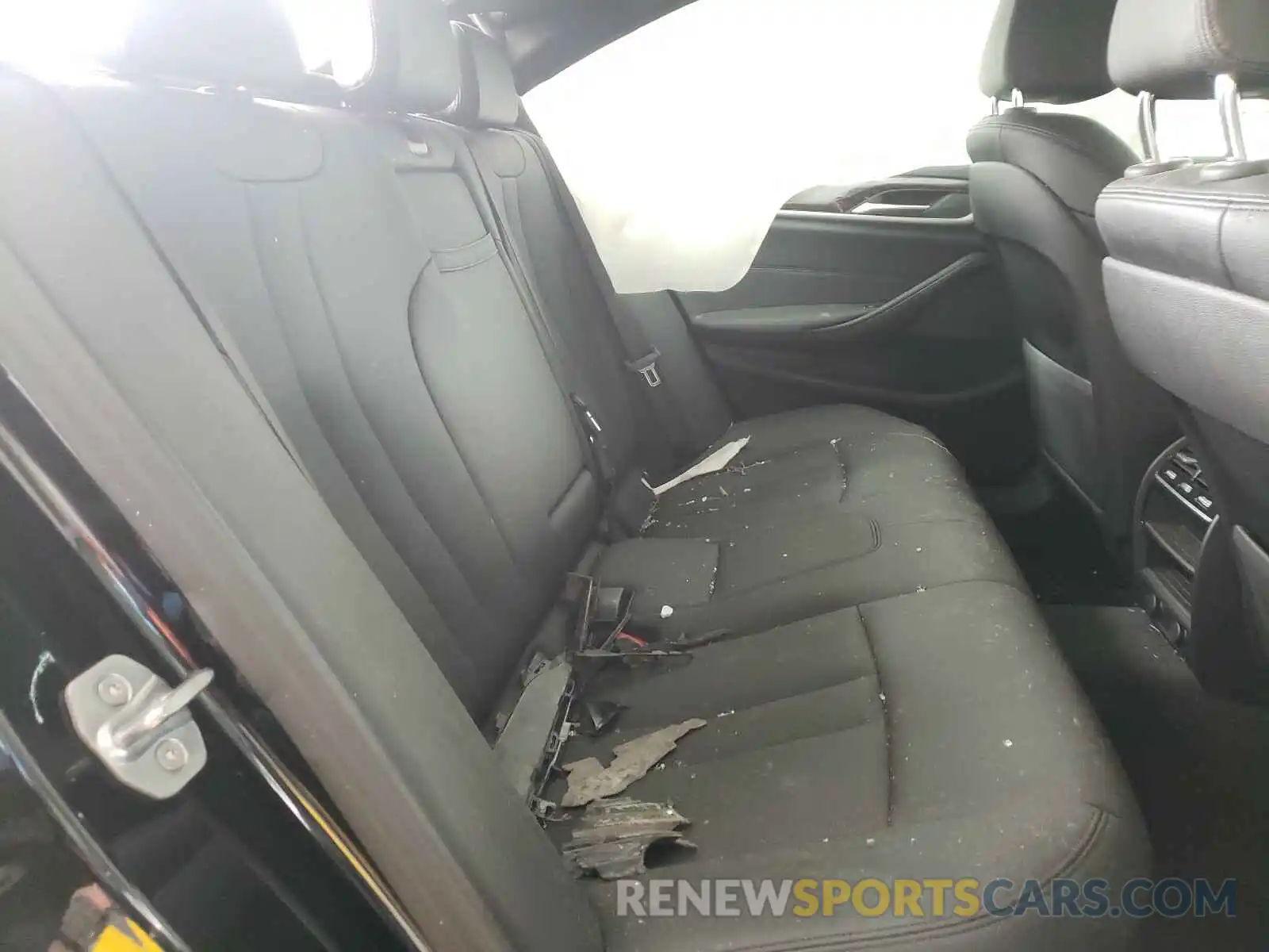 6 Photograph of a damaged car WBAJA5C53KBX88220 BMW 5 SERIES 2019